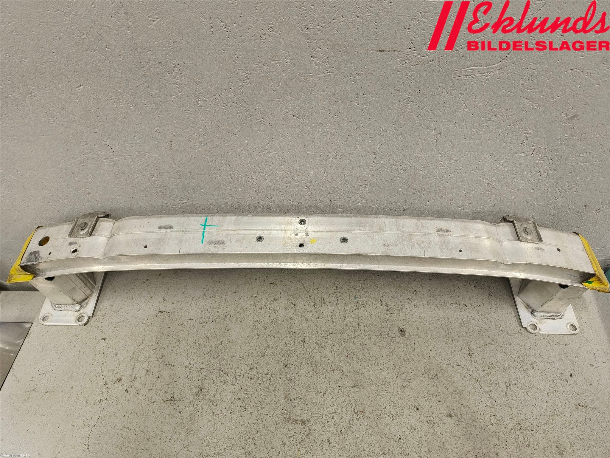 Peugeot 308 14-21 Stötfångarbalk Fram