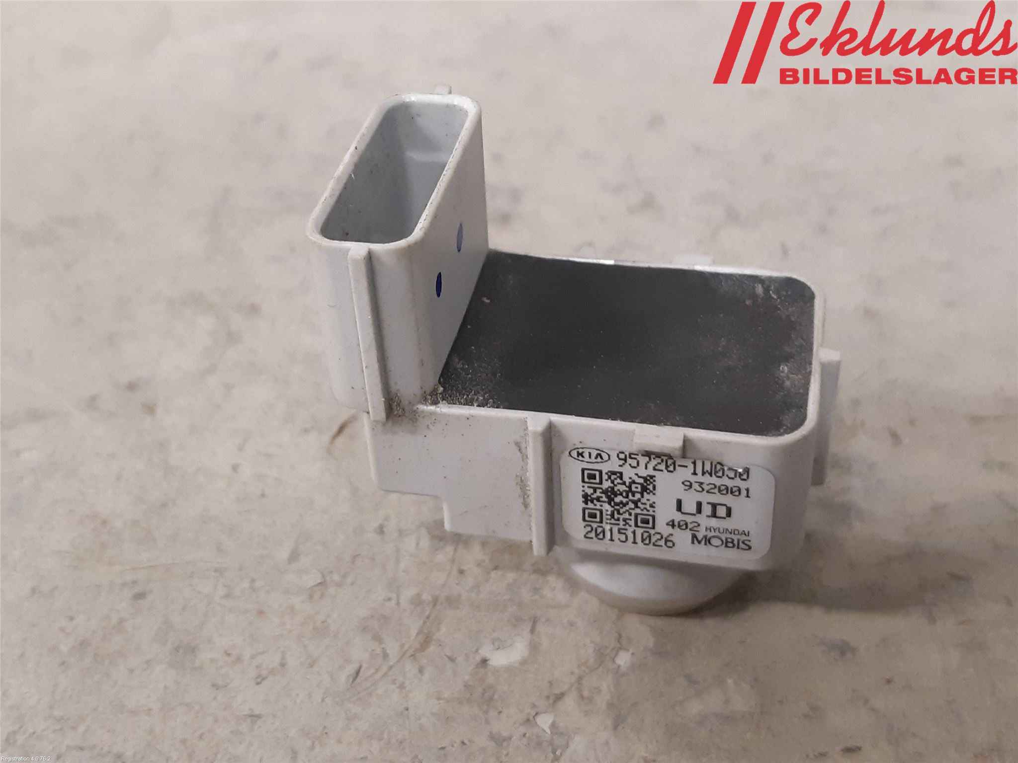 Kia RIO 12-16 Parkeringshjälp Backsensor