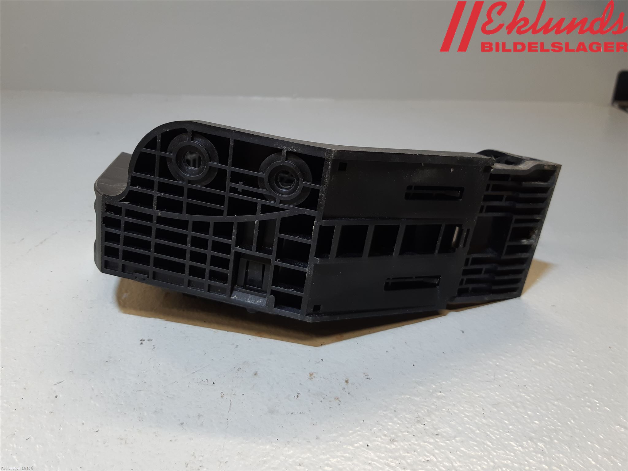 Mercedes-Benz MB C-KLASS (W205) 14-21 Gaspedal