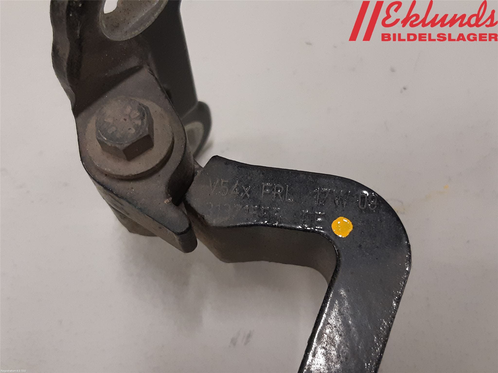 Volvo V90 17->> Dörrgångjärn