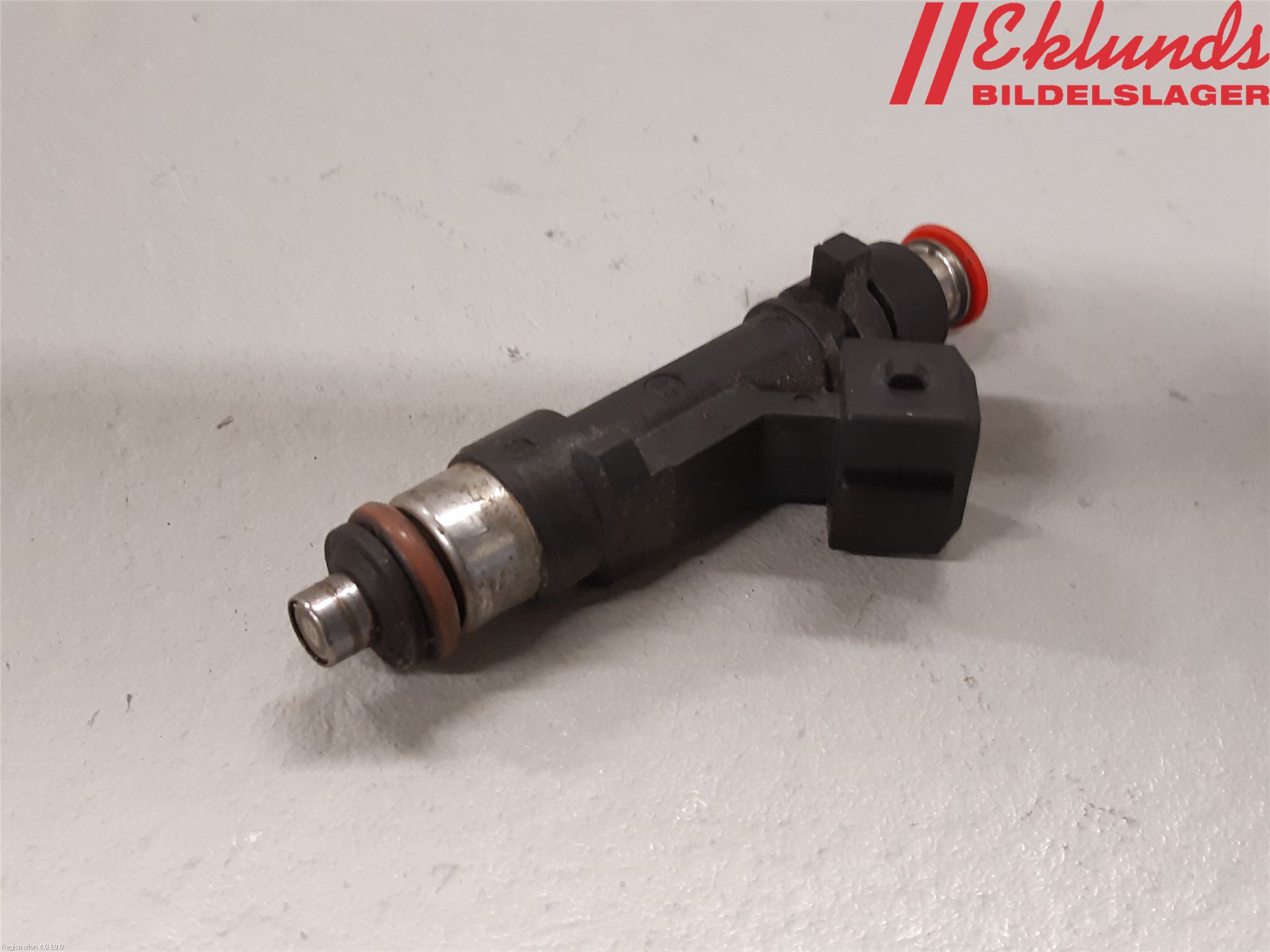 Opel CORSA D 07-14 Injspridare