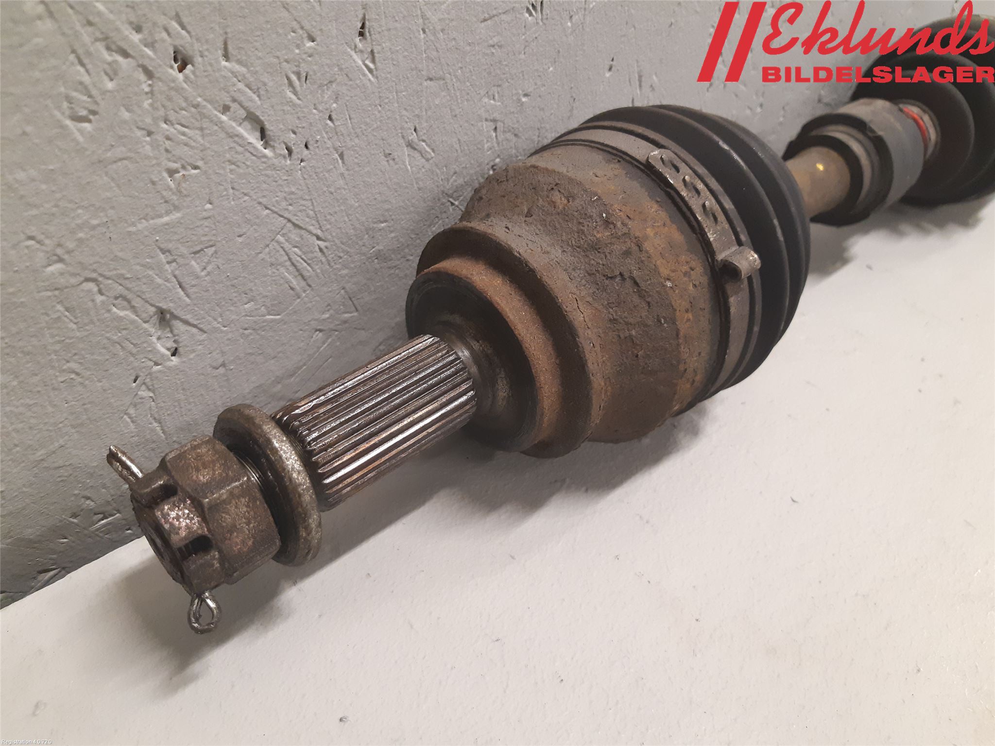 Citroen C-CROSSER Drivaxel Fram Vänster