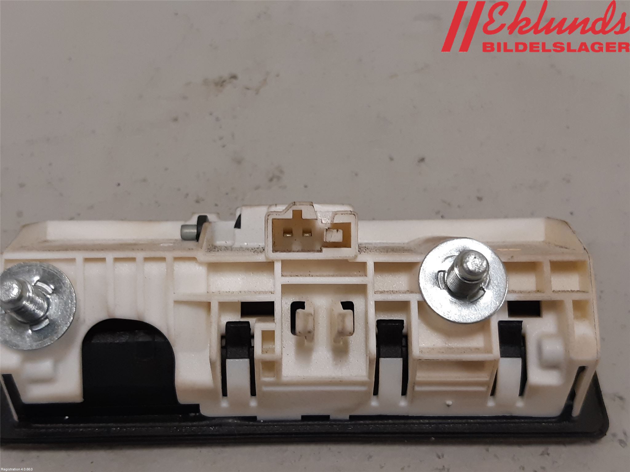 Volkswagen VW TOUAREG 7P 11-18 Bakluckehandtag