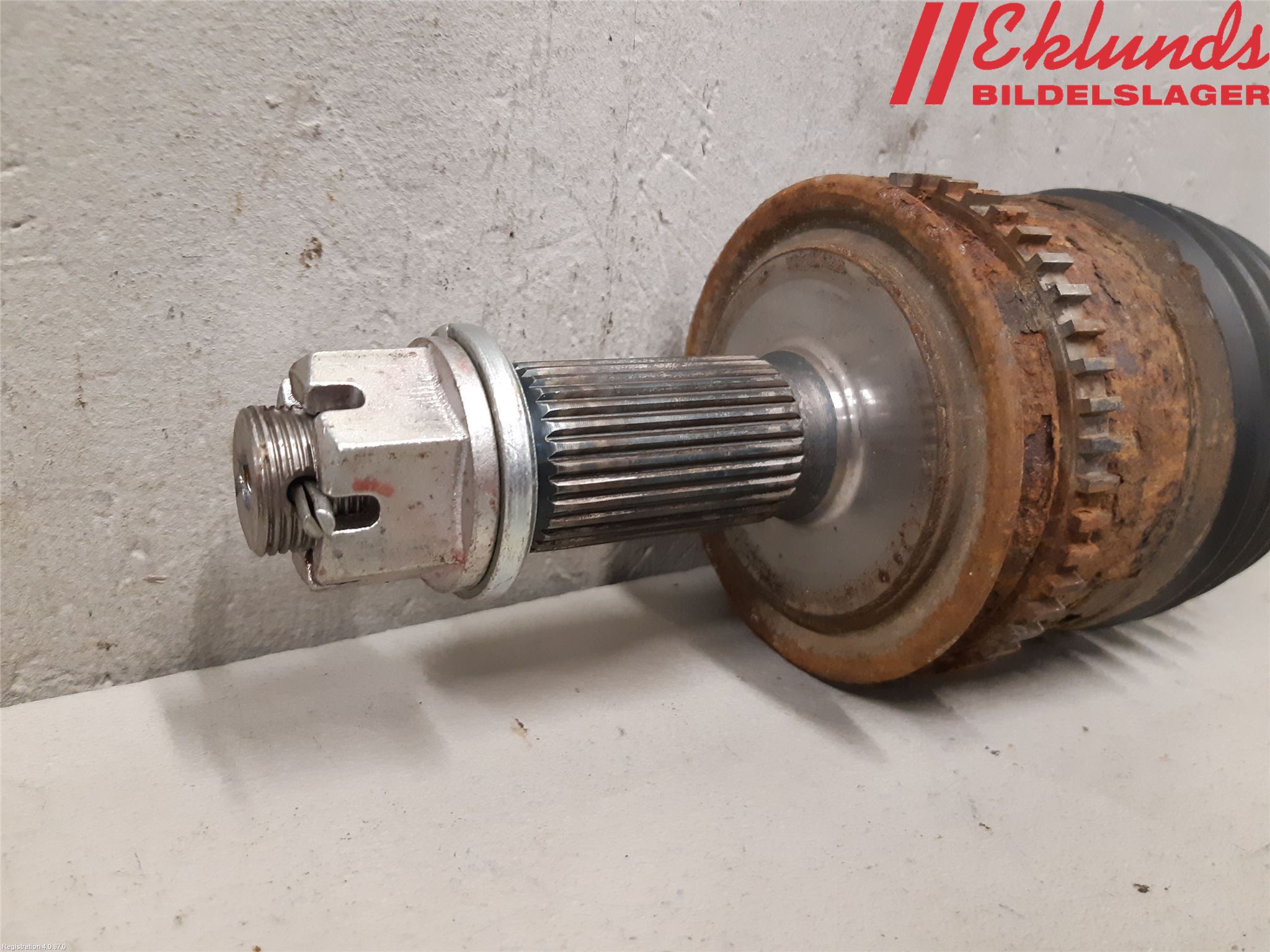 Mitsubishi L200 06-15 Drivaxel Fram Vänster
