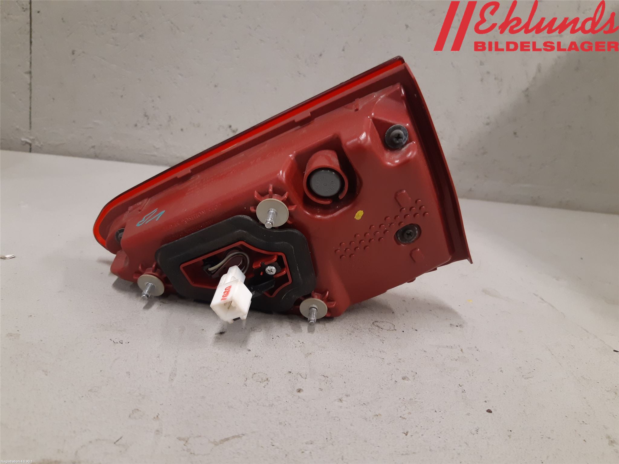 Kia STONIC 18->> Bakljus Lucka Vä