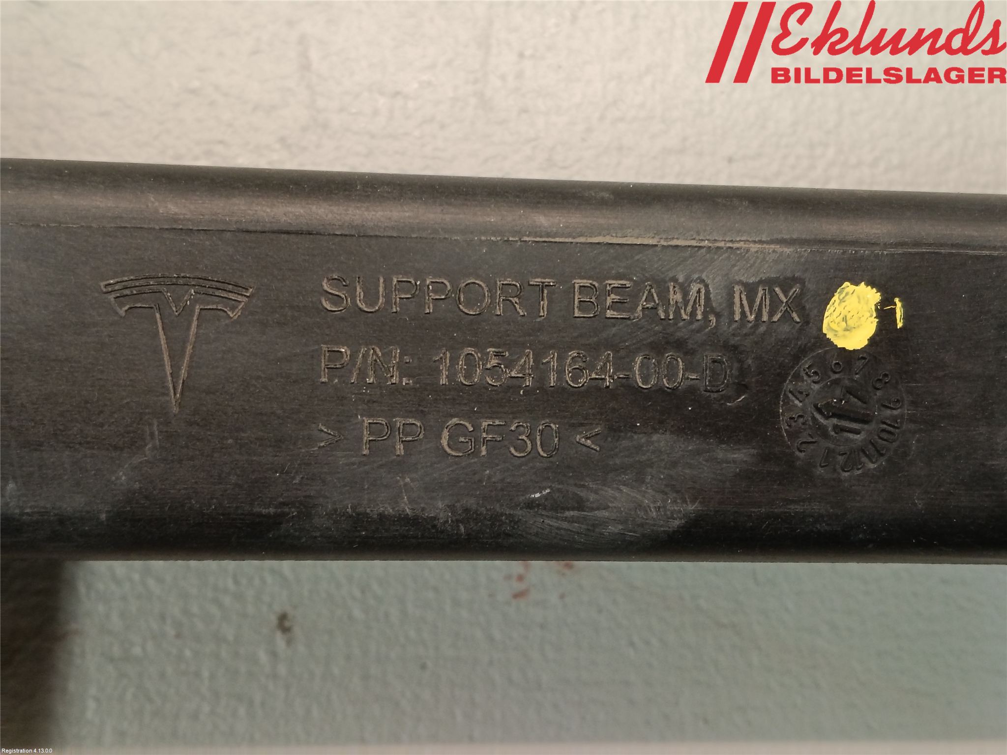 Tesla MODEL X 16- Kylarfäste-Ram-Balk