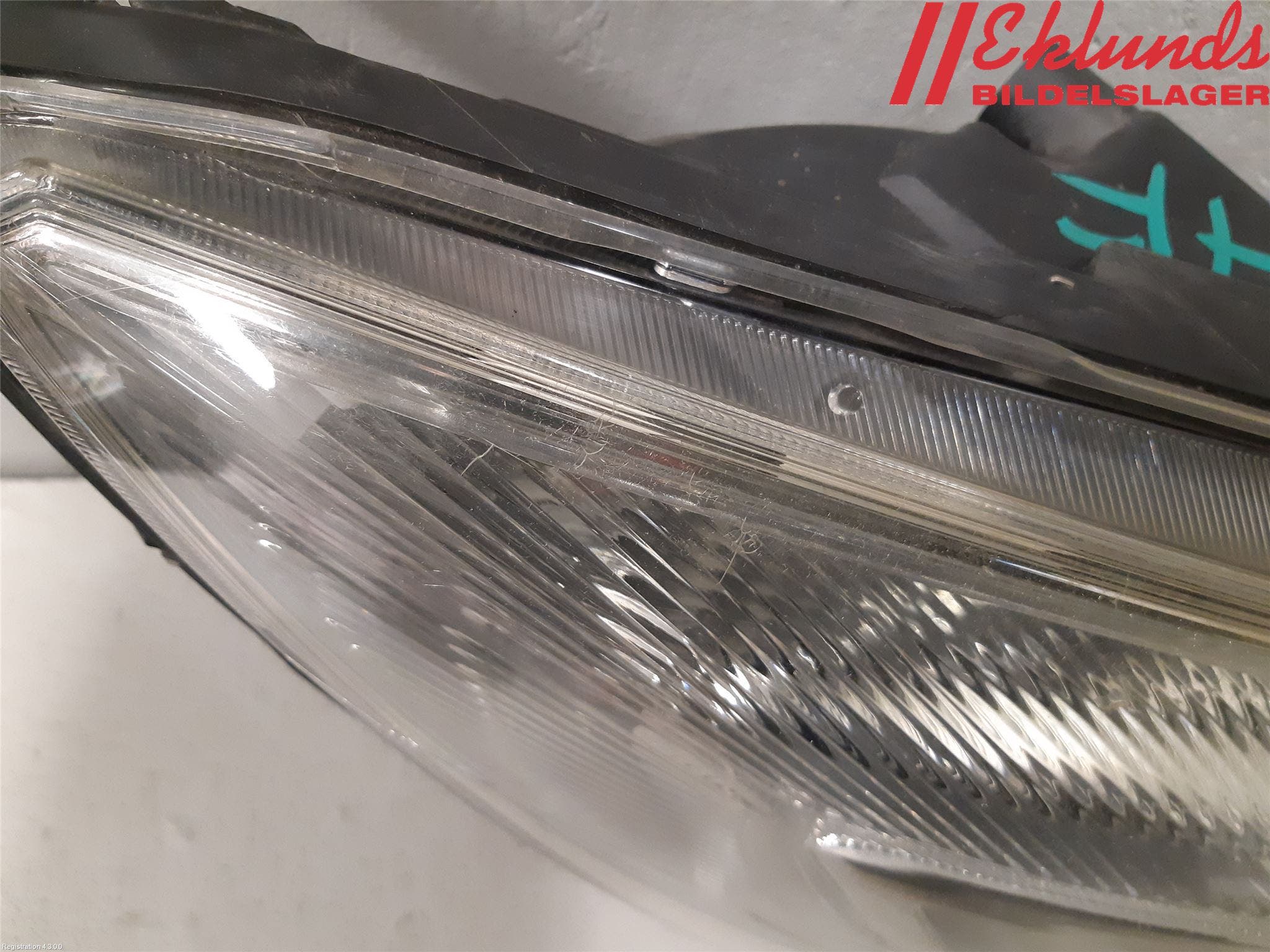 Opel ASTRA J 10-15 Strålkastare Höger