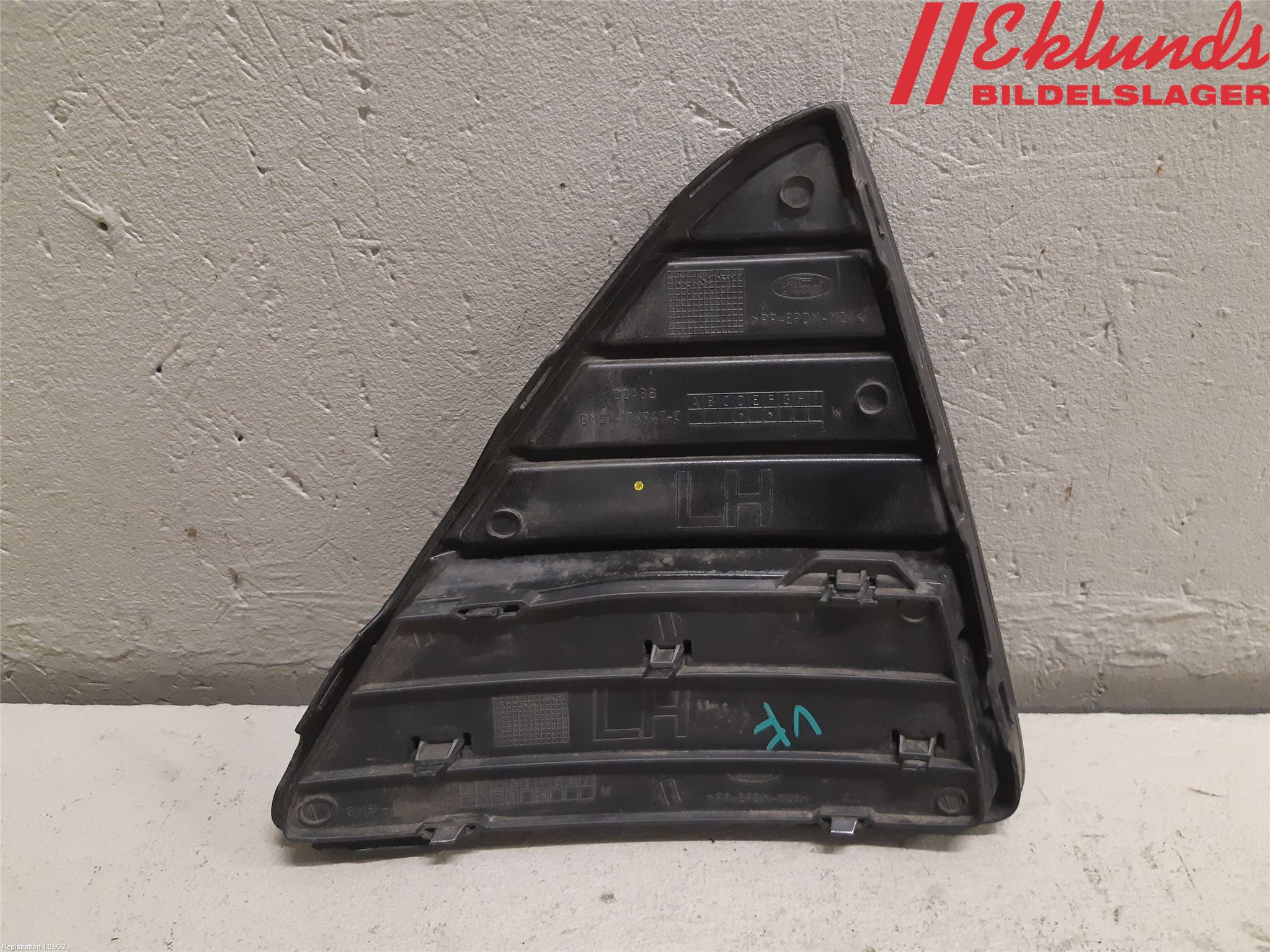 Ford FOCUS 11-14 Stöt Utfyllnad-List-Grill