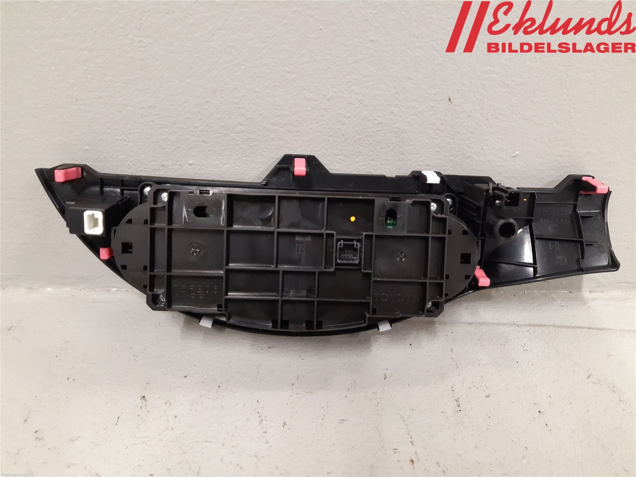 Toyota YARIS XP130 15-20 Ac Styrenhet Ac Manöveren