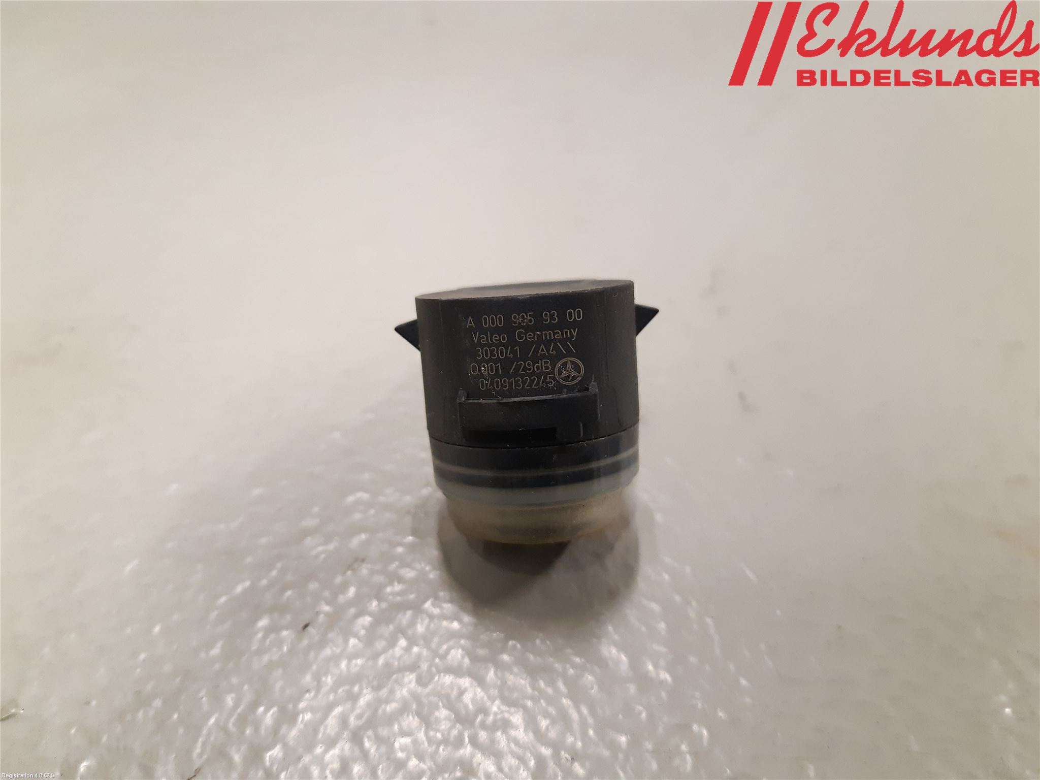 Mercedes-Benz MB E-KLASS (W212) 09-16 Parkeringshjälp Frontsensor