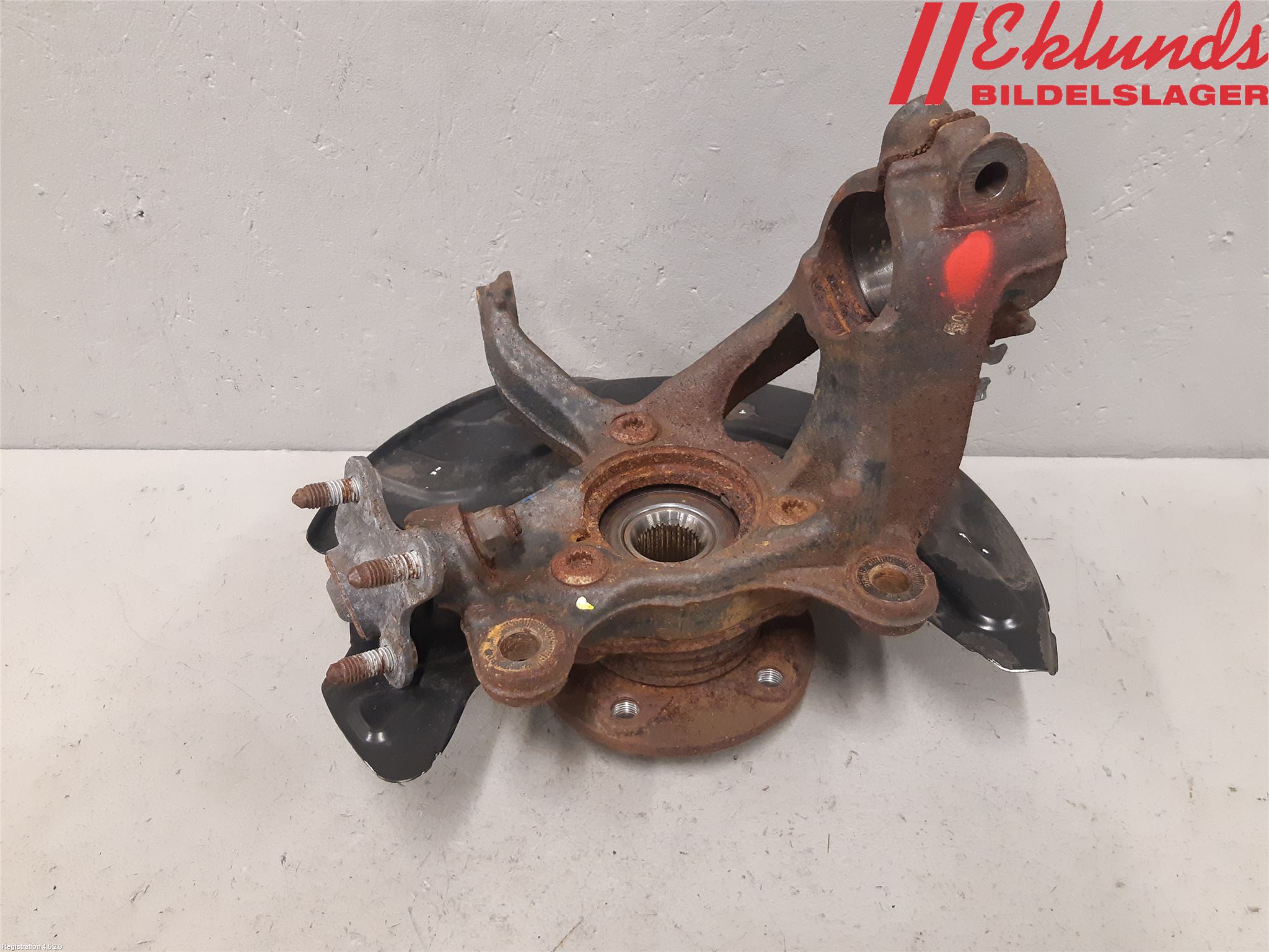 Skoda OCTAVIA (NX) 20- Styrspindel Lagerhus Vä