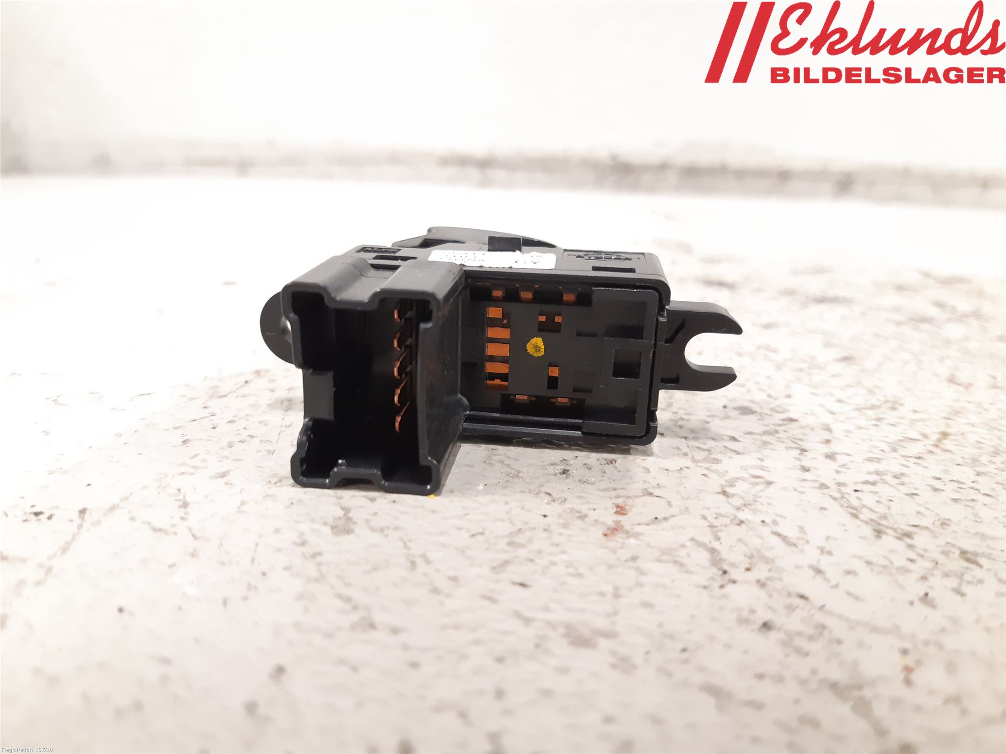 Nissan LEAF 11-17 Strömställare Elhiss