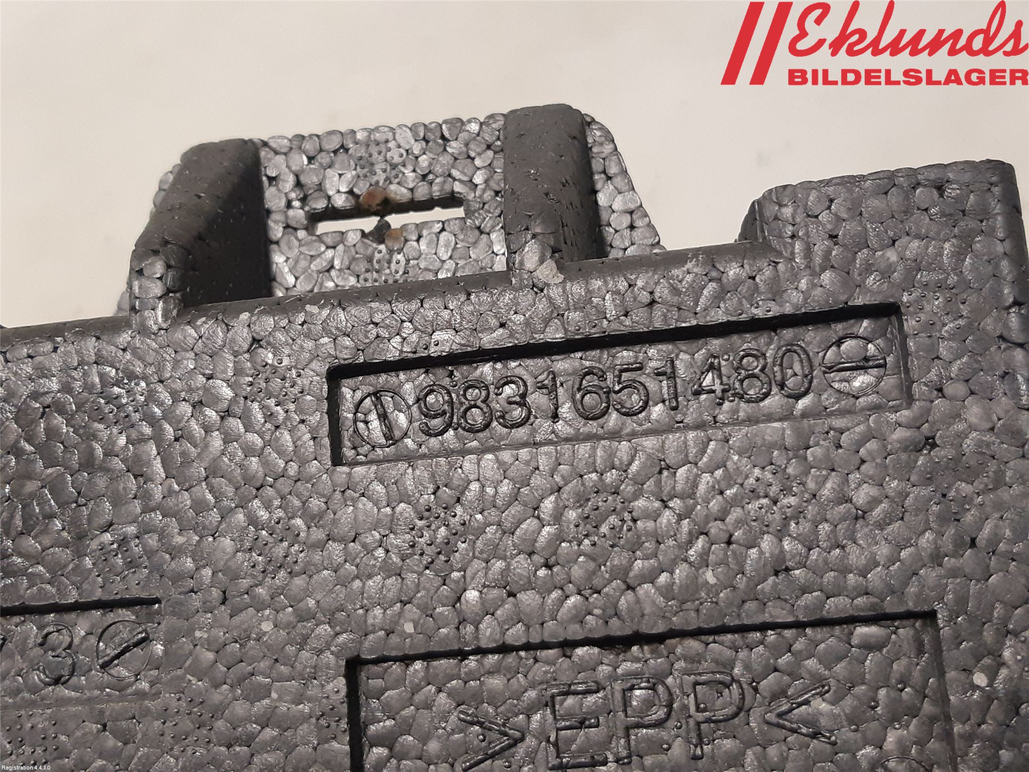 Peugeot 2008/E-2008 20- Stötfångare Deformelement Bak