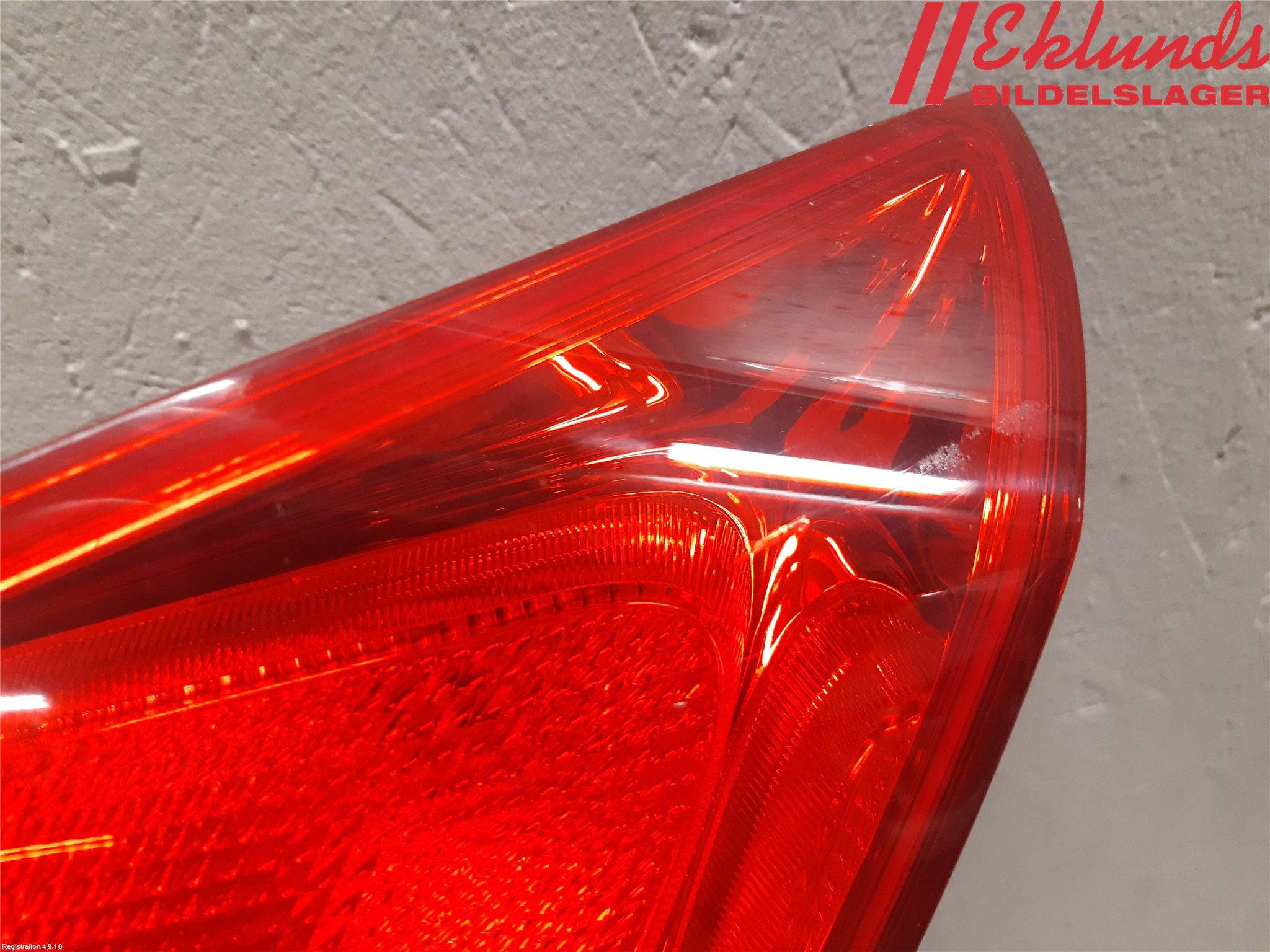Opel ASTRA J 10-15 Bakljus Lucka Hö