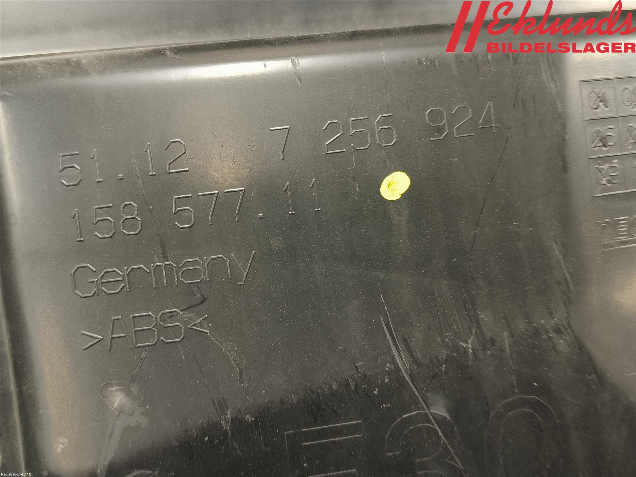 BMW 3 F30/F31/F80 12-19 Stötfångarfäste Bak Hö