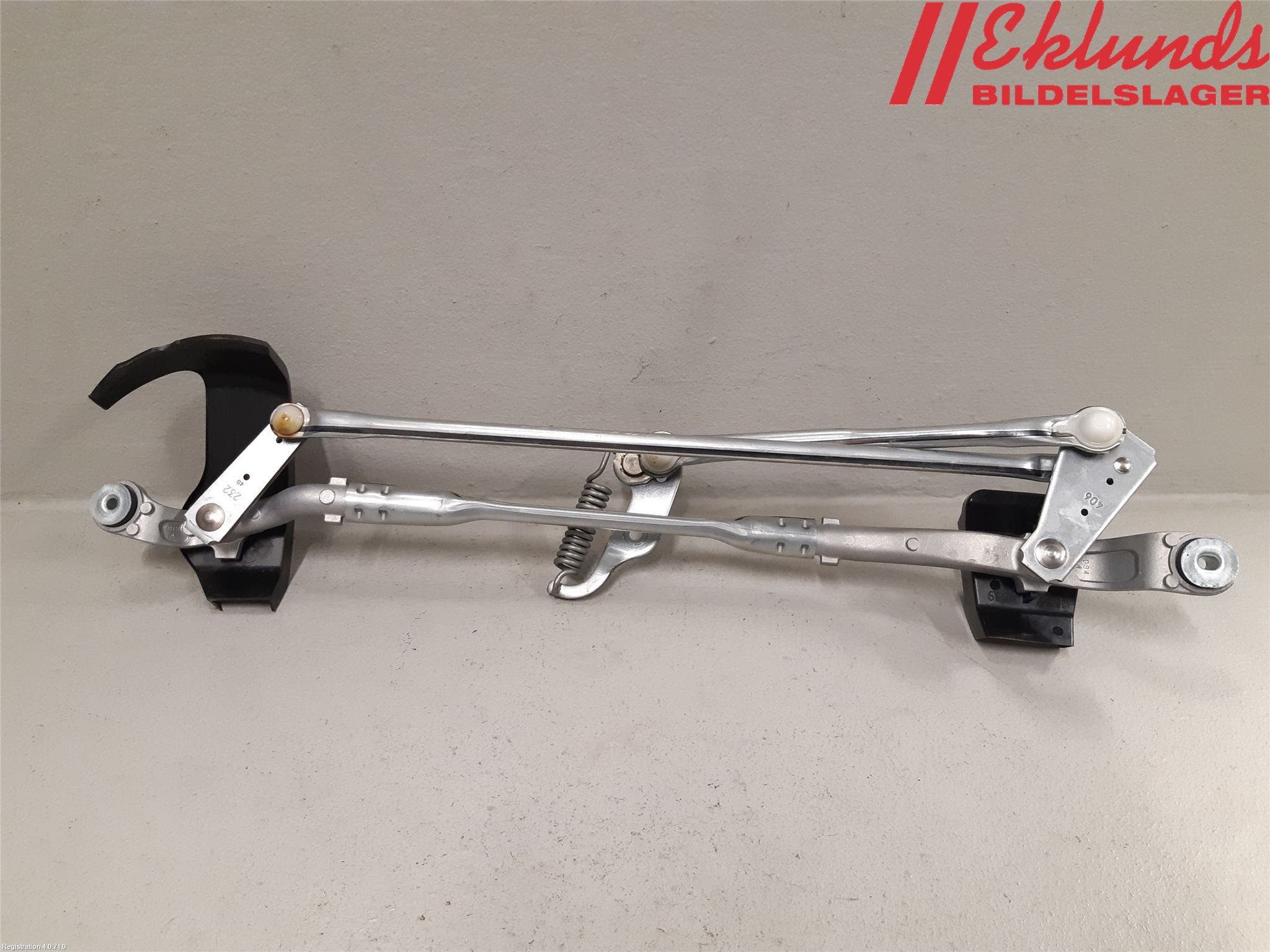 Toyota RAV4 19- Torkarmekanism Vindruta