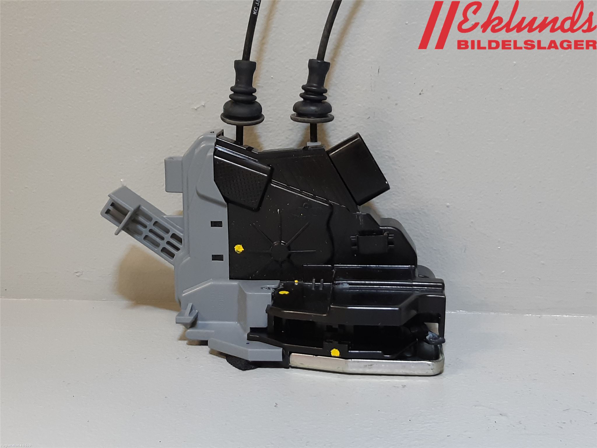 Kia SORENTO 15-20 Låskista-Dörrlås