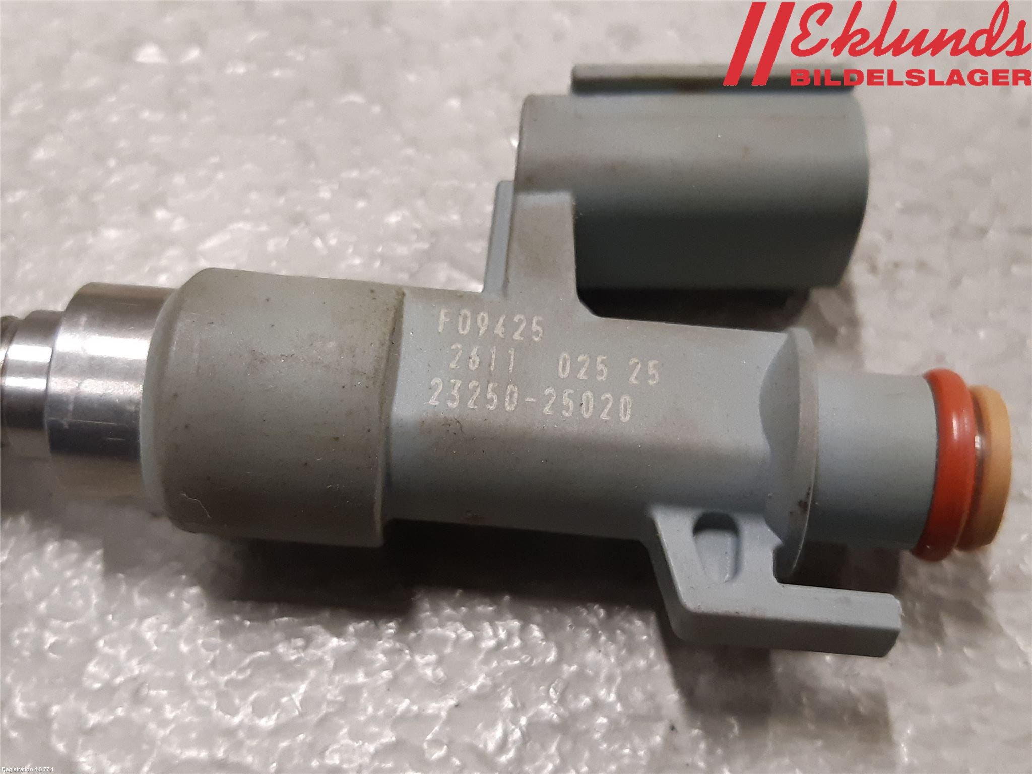 Toyota RAV4 19- Injspridare