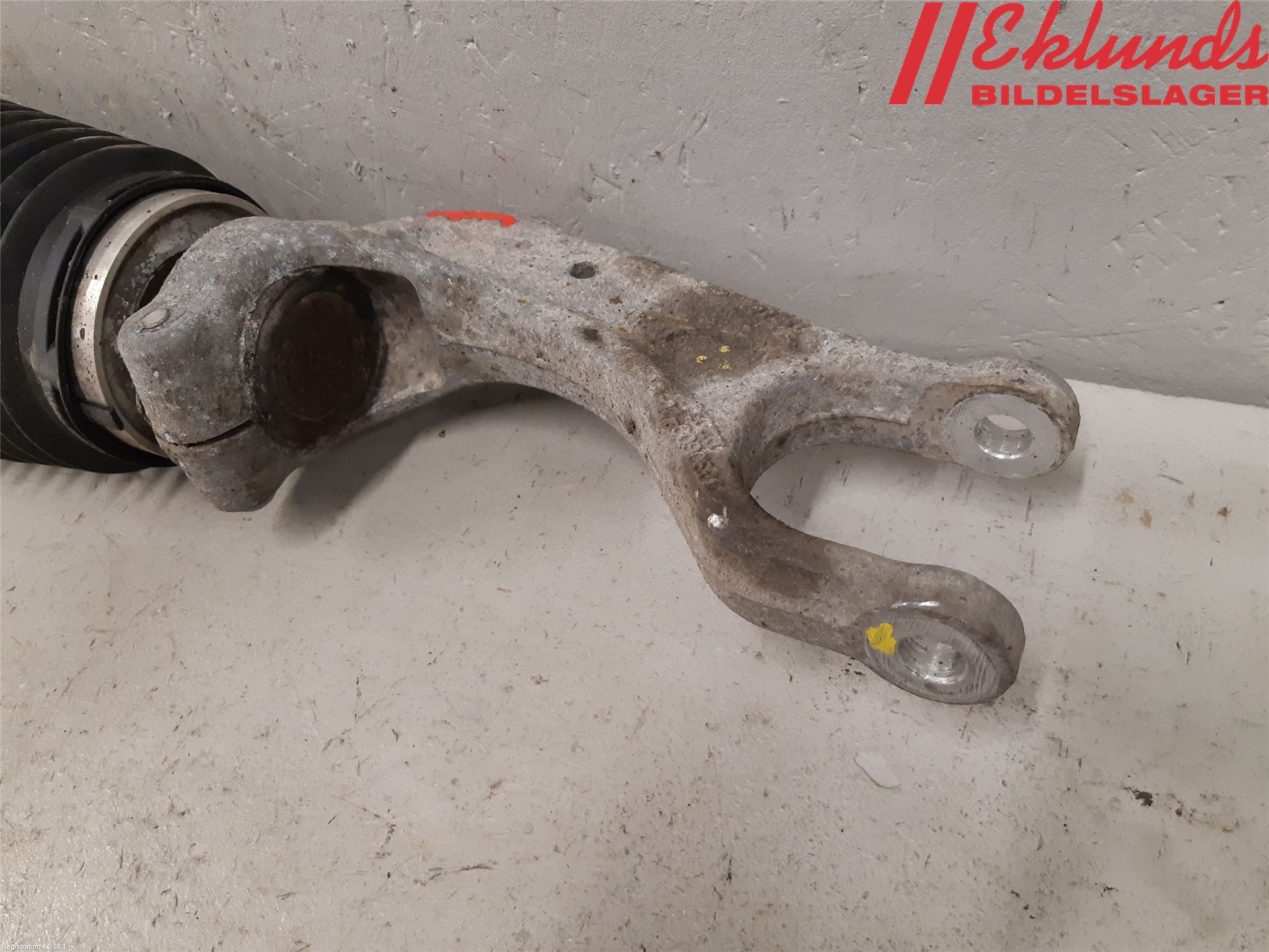 Tesla MODEL S 13- Fjädr Hydraulregl Fram