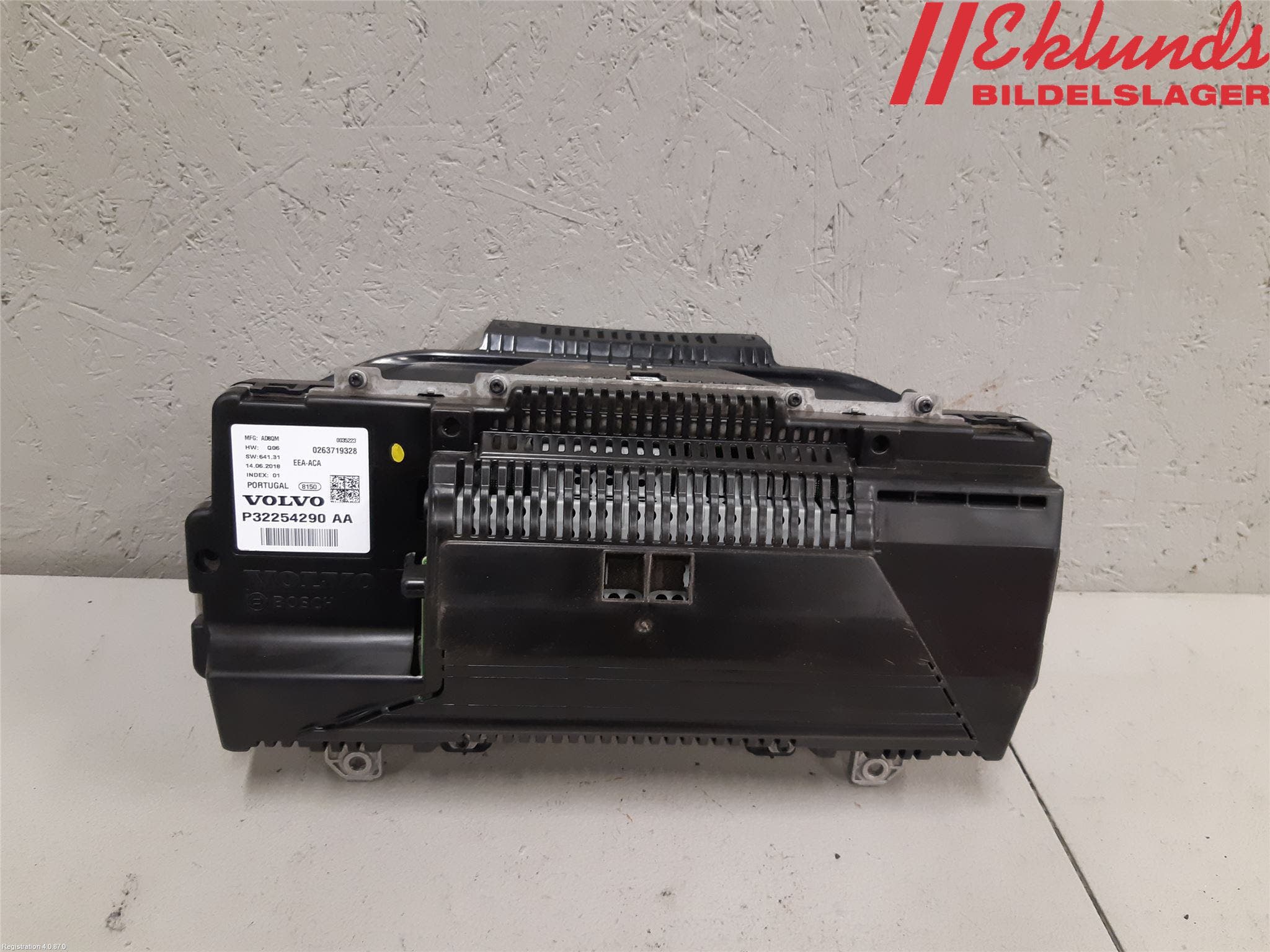 Volvo XC60 18- Instrument Komb