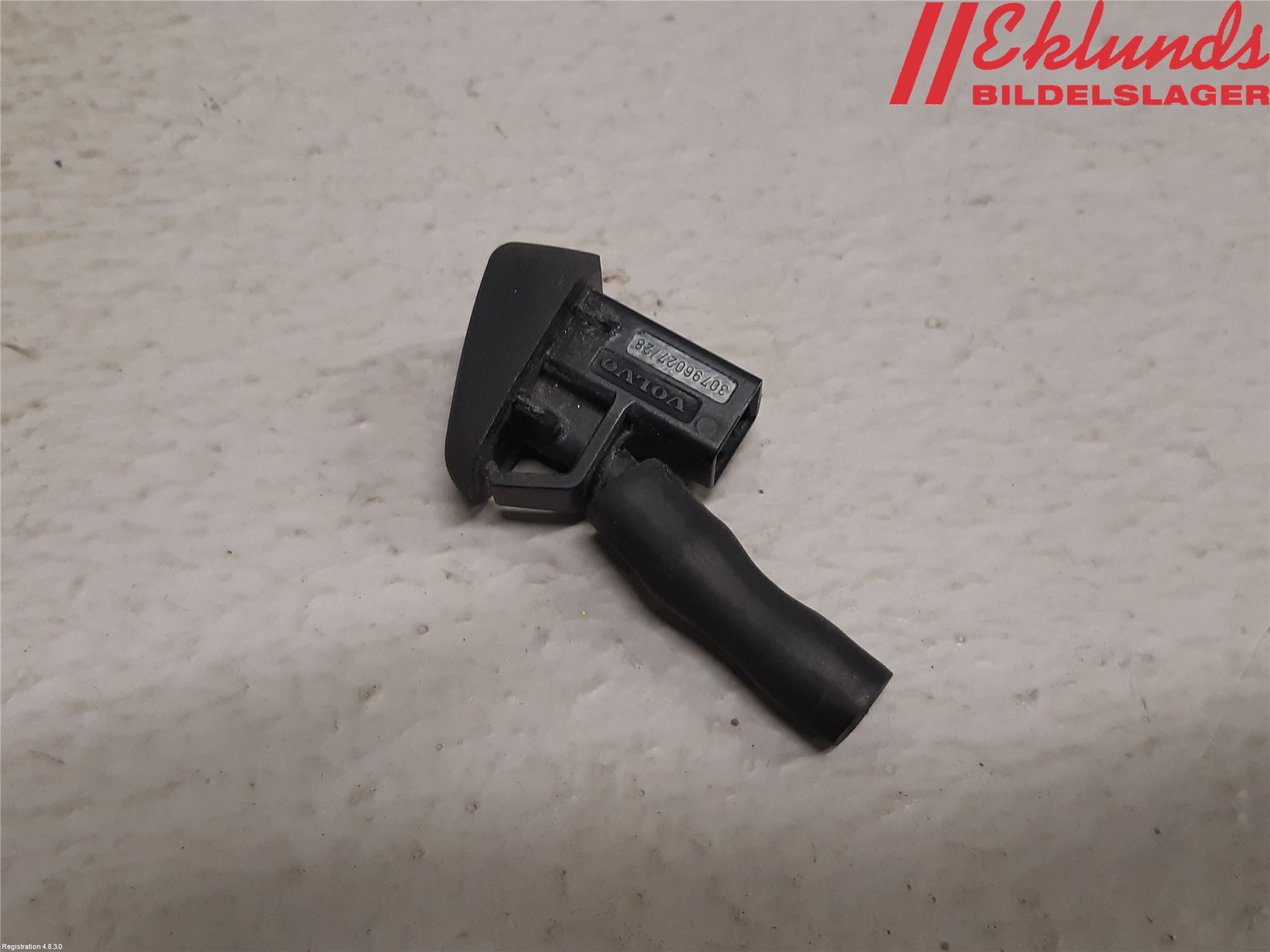 Volvo V70 08-13 Spolarmunstycke Rutor