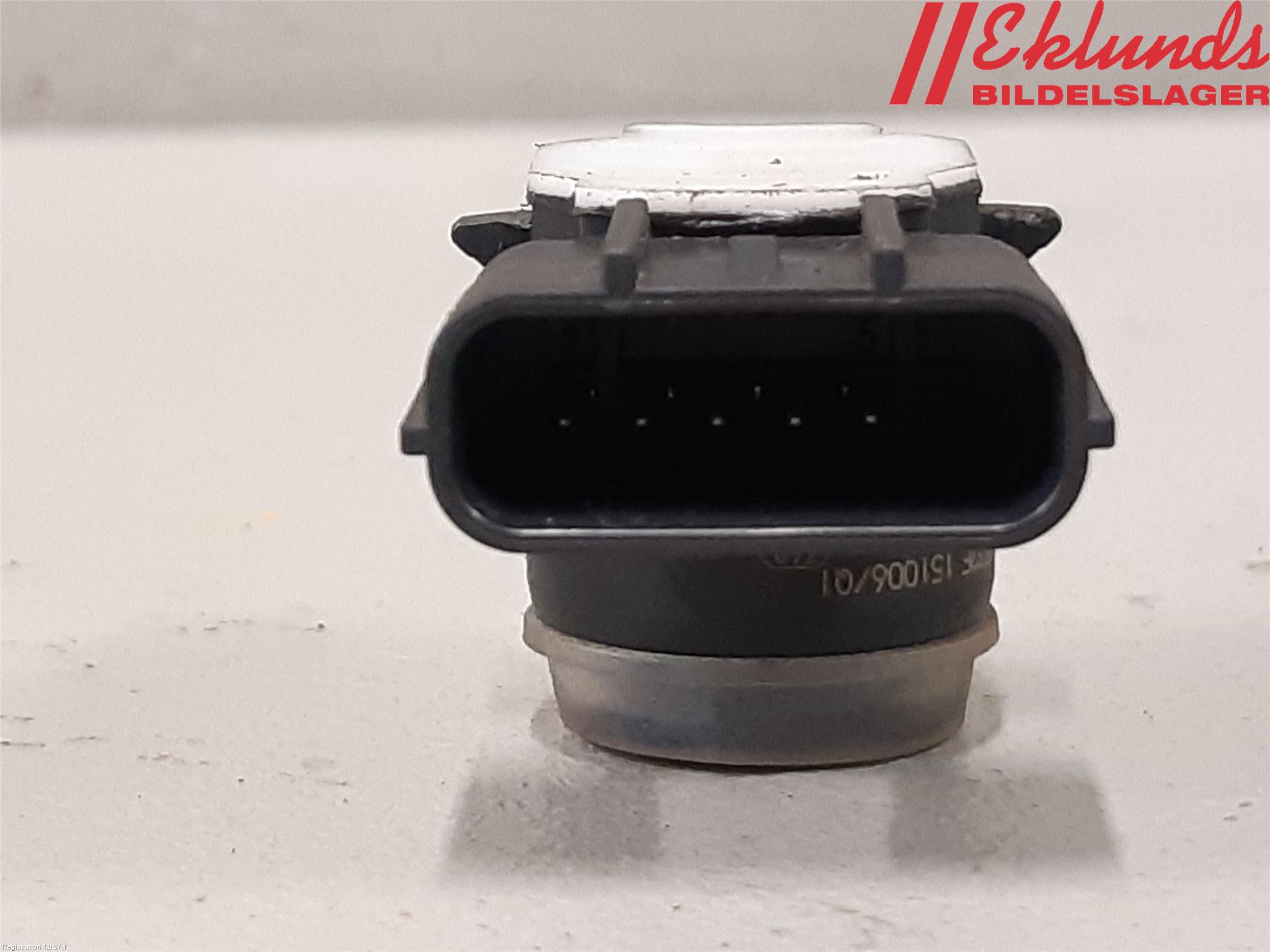 Honda CR-V 13-18 Parkeringshjälp Frontsensor
