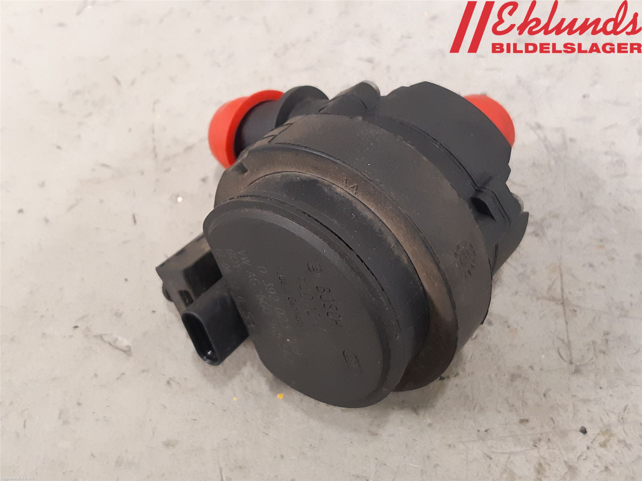 Volkswagen VW PASSAT 15-19 Vattenpump