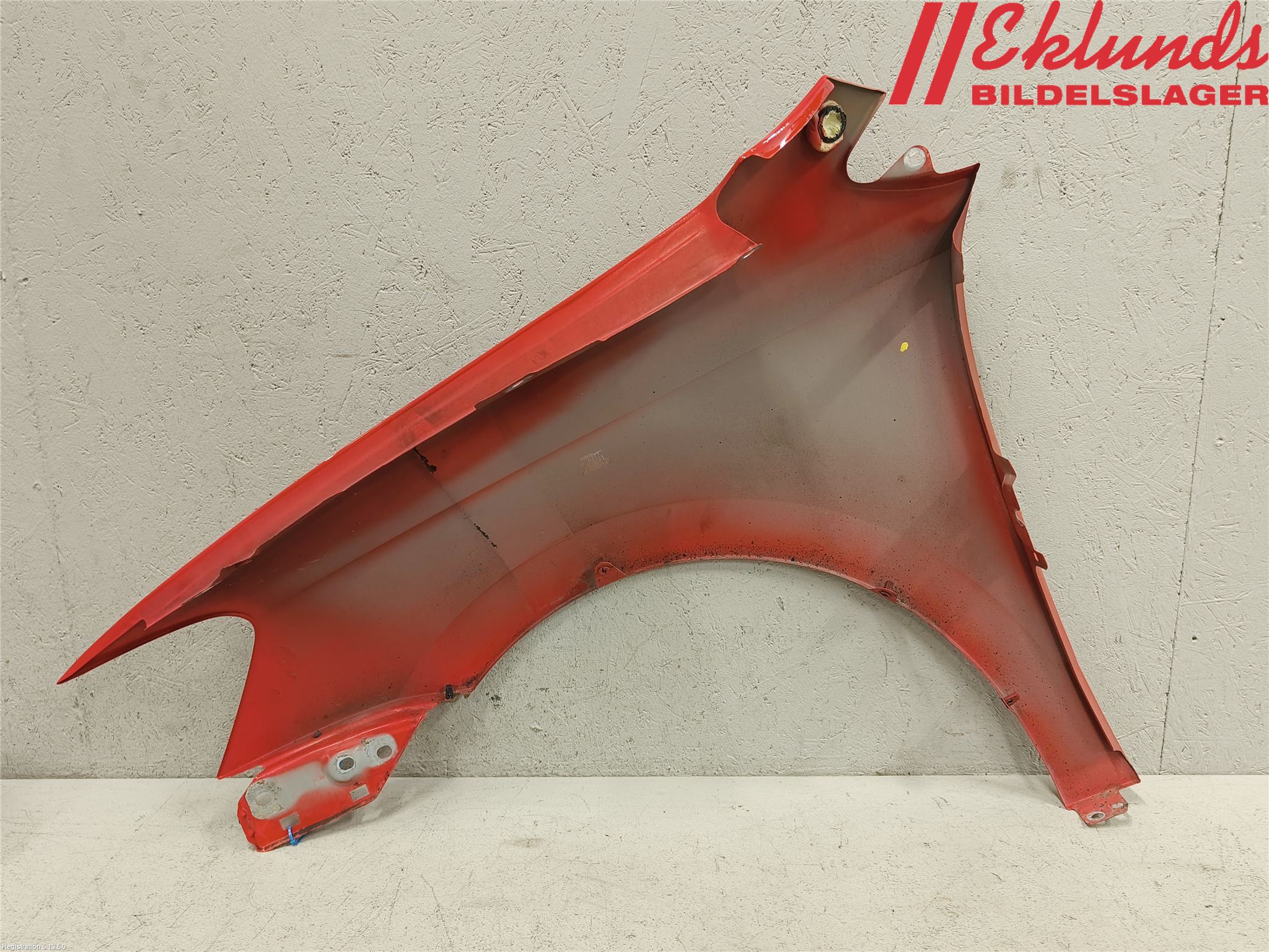 Volkswagen VW POLO 10-17 Skärm Fram Höger