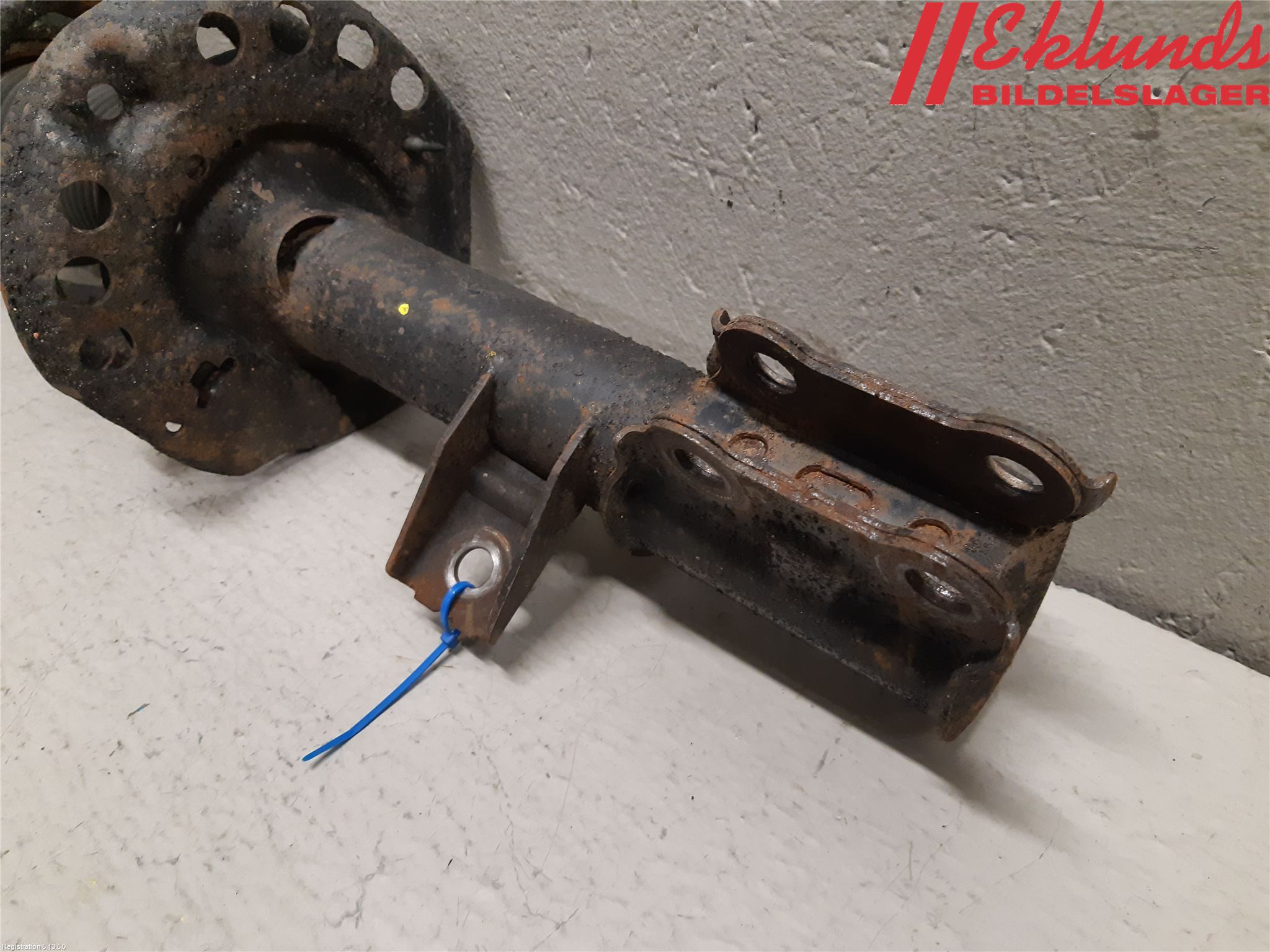 Kia CEED 06-12 Fjäderben Fram Höger