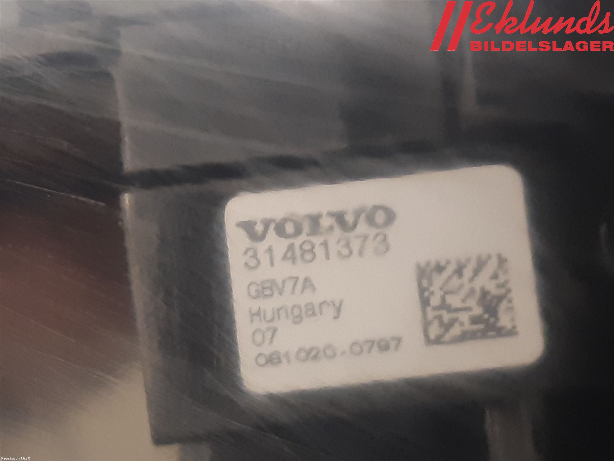 Volvo XC40/RECHARGE 18- Spak Torkar-Spolomk