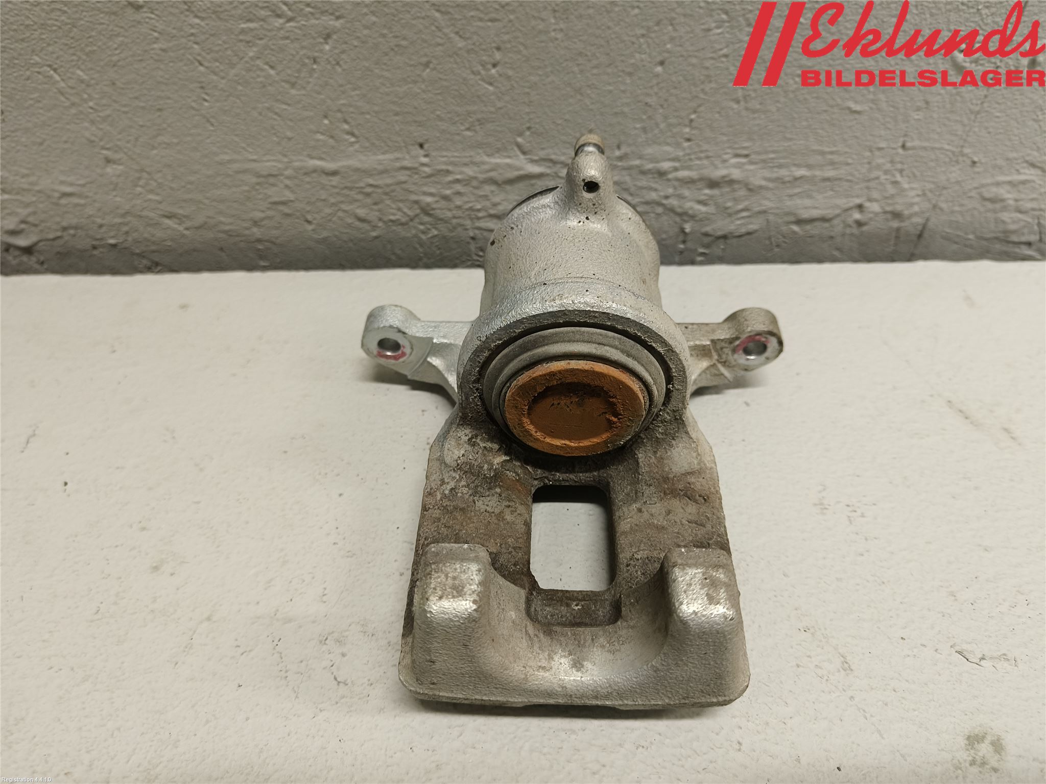 Toyota bZ4X EA10 22- Bromsok Bak Höger