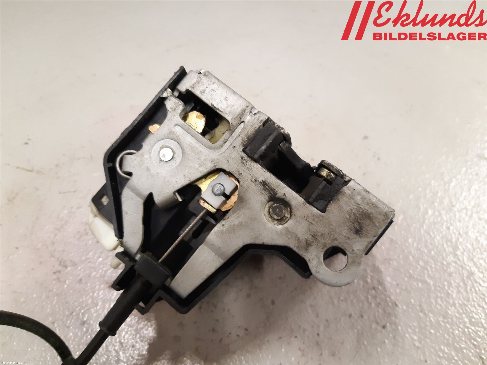 Renault CLIO II 01-08 Låskista-Dörrlås