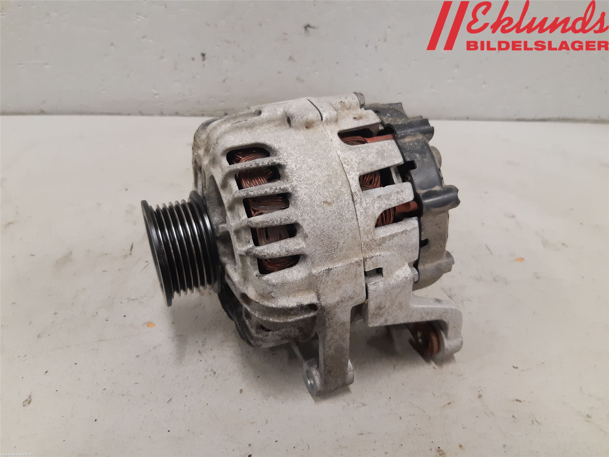 Opel ASTRA J 10-15 Generator