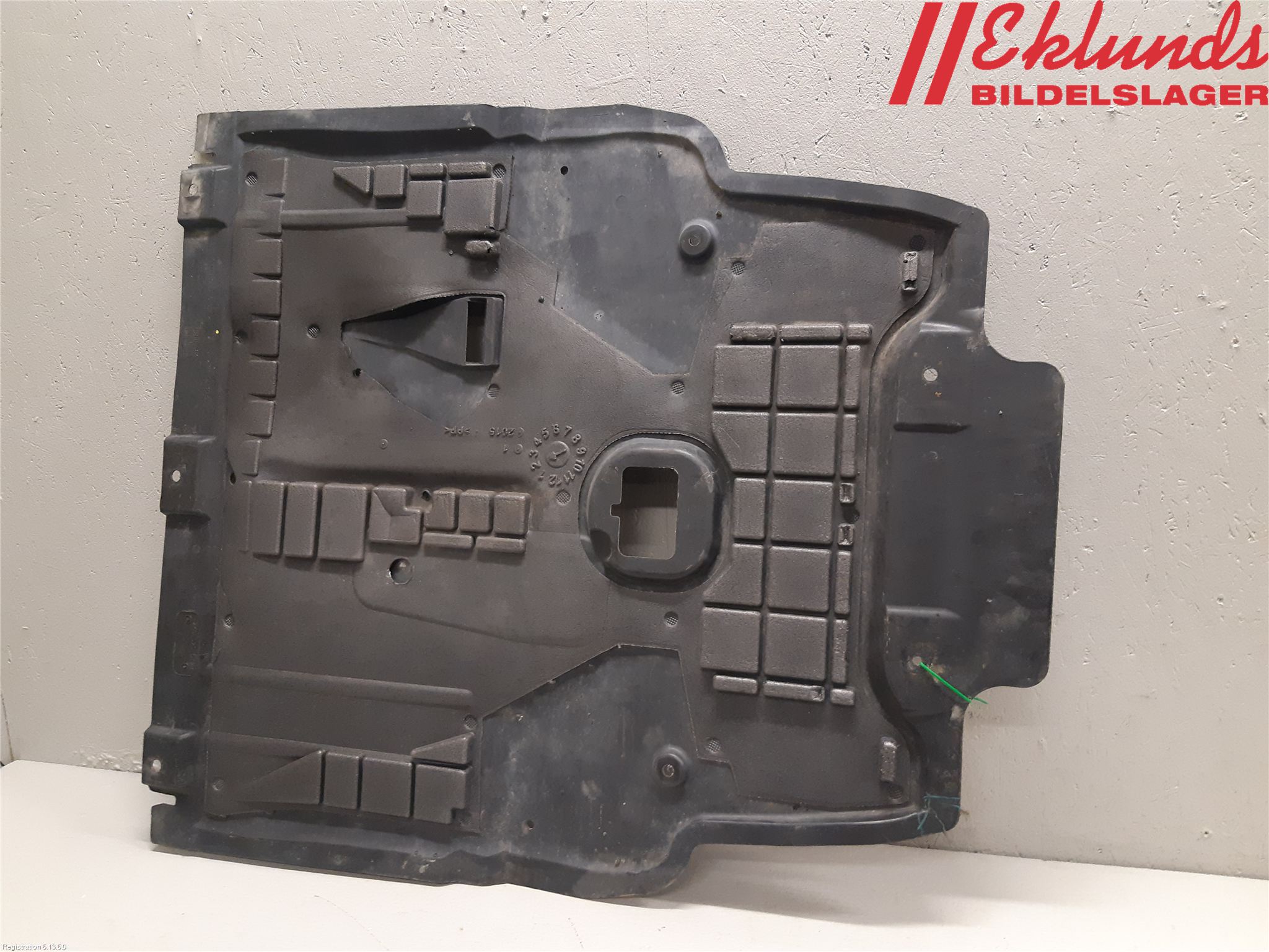 Mercedes-Benz MB A-KLASS (W176) 13-18 Hasplåt Plåt-Plast