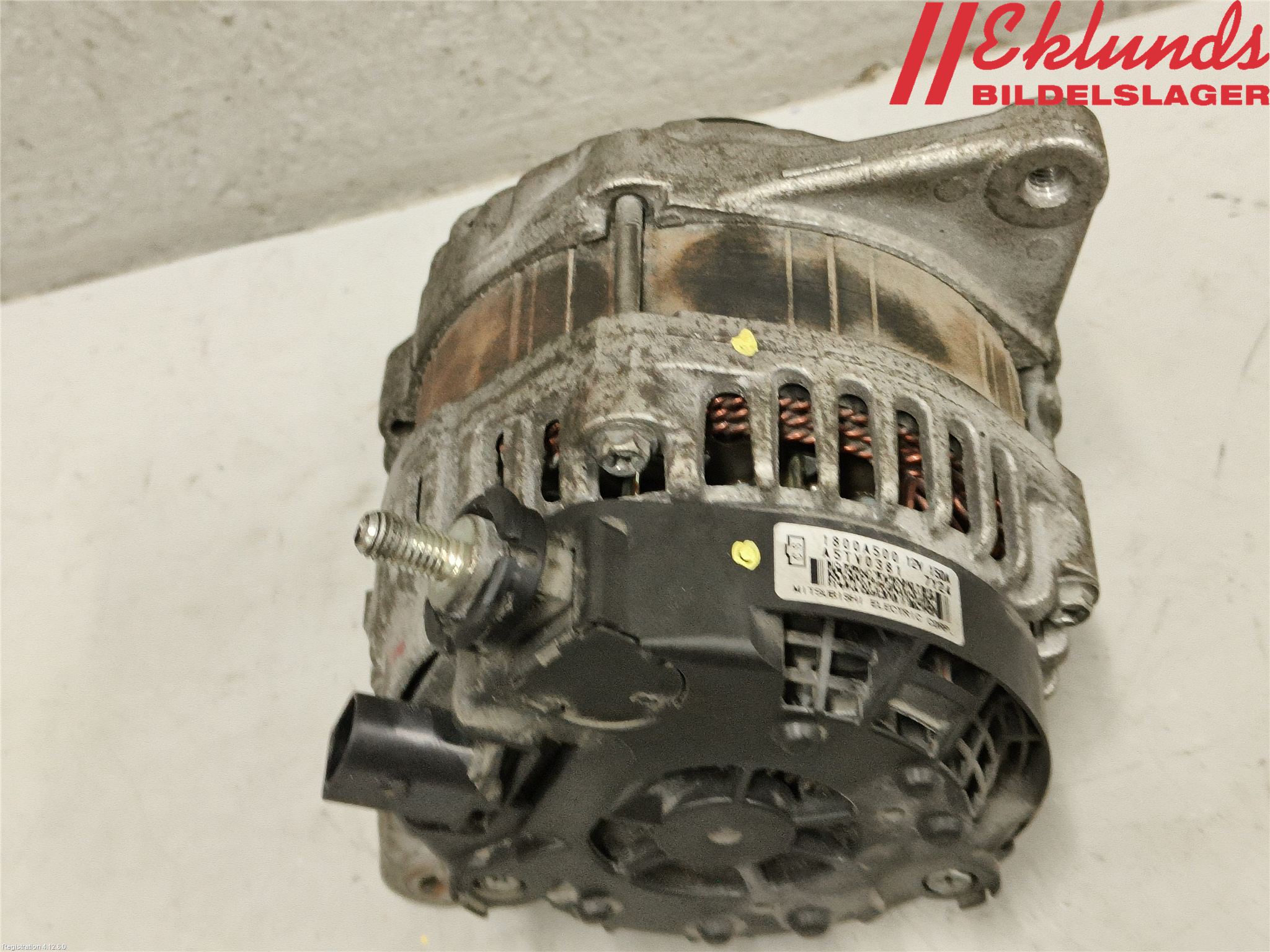 Mitsubishi ECLIPS CROSS Generator