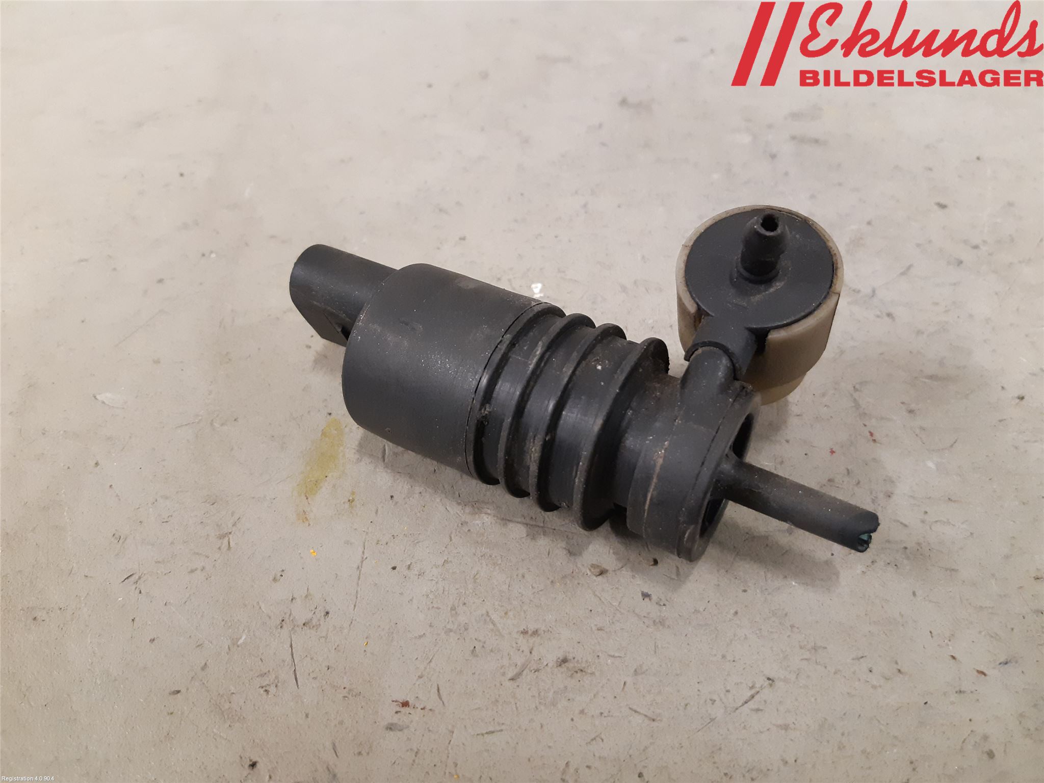 Mercedes-Benz MB C-KLASS (W204) 07-15 Spolarpump Vindruta