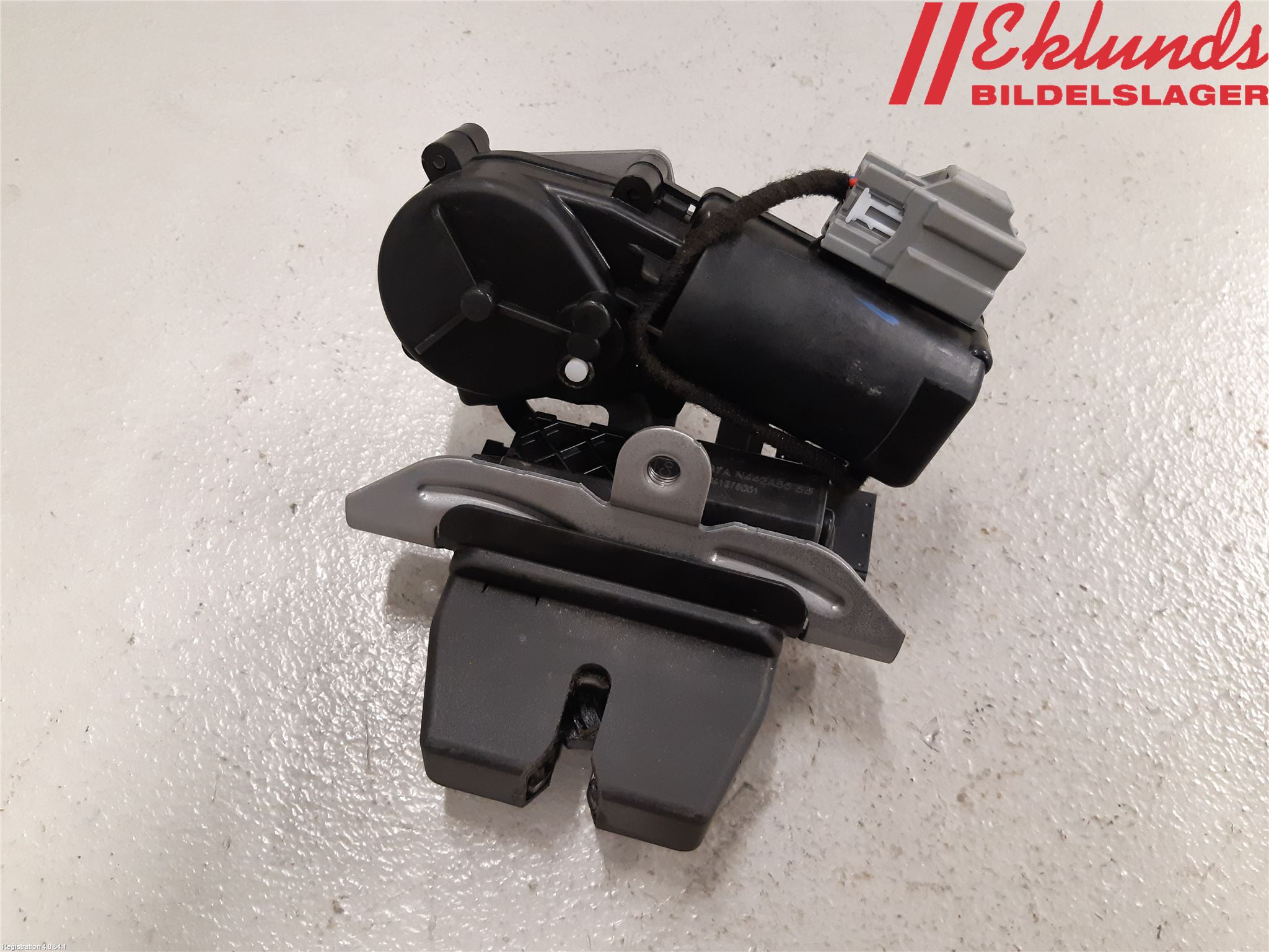 Ford MONDEO 15-22 Låskista Baklucka