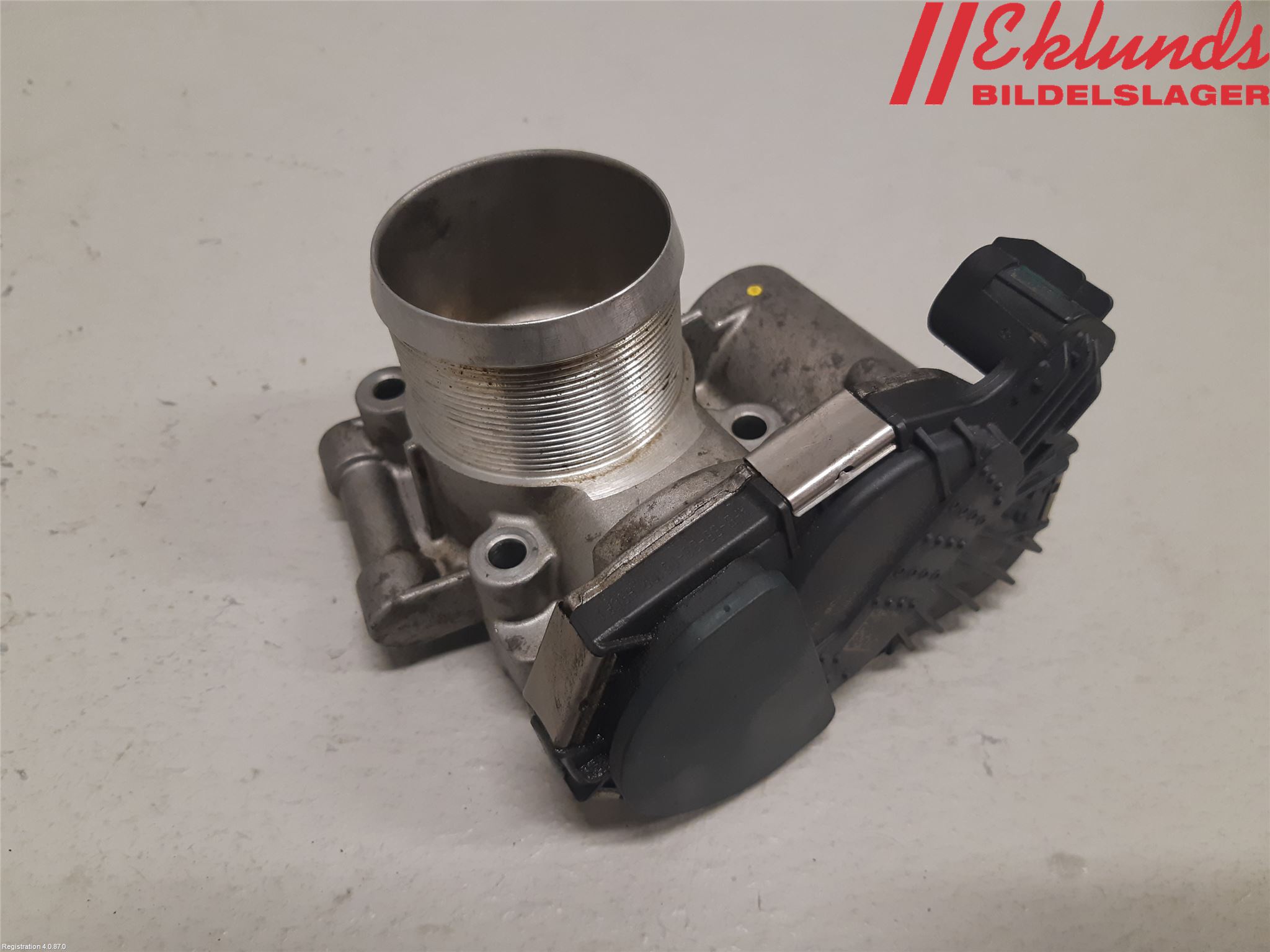 Opel ASTRA J 10-15 Injspjällhus