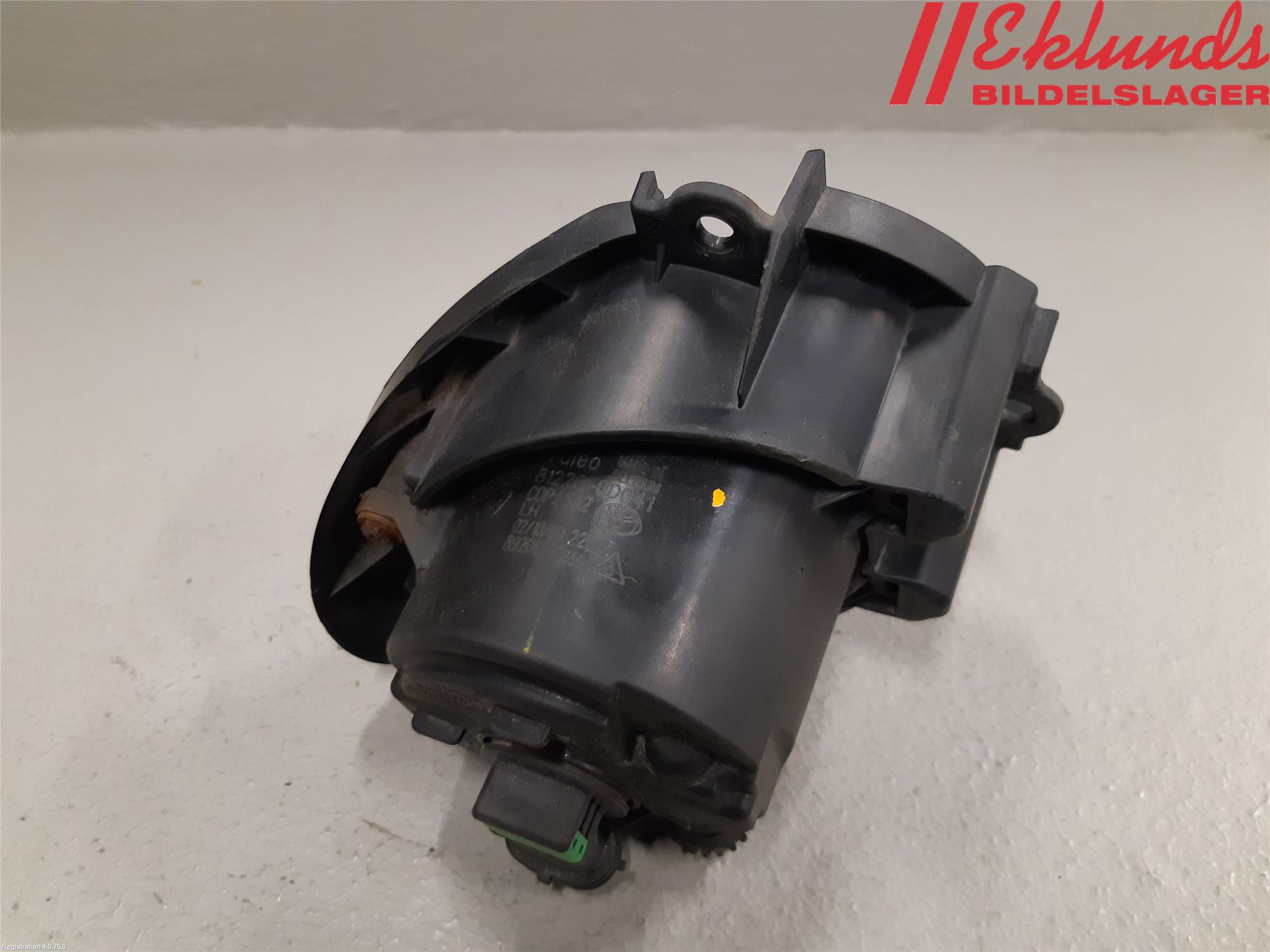 Toyota AVENSIS 09-15 Dimljus-Varselljus Fram