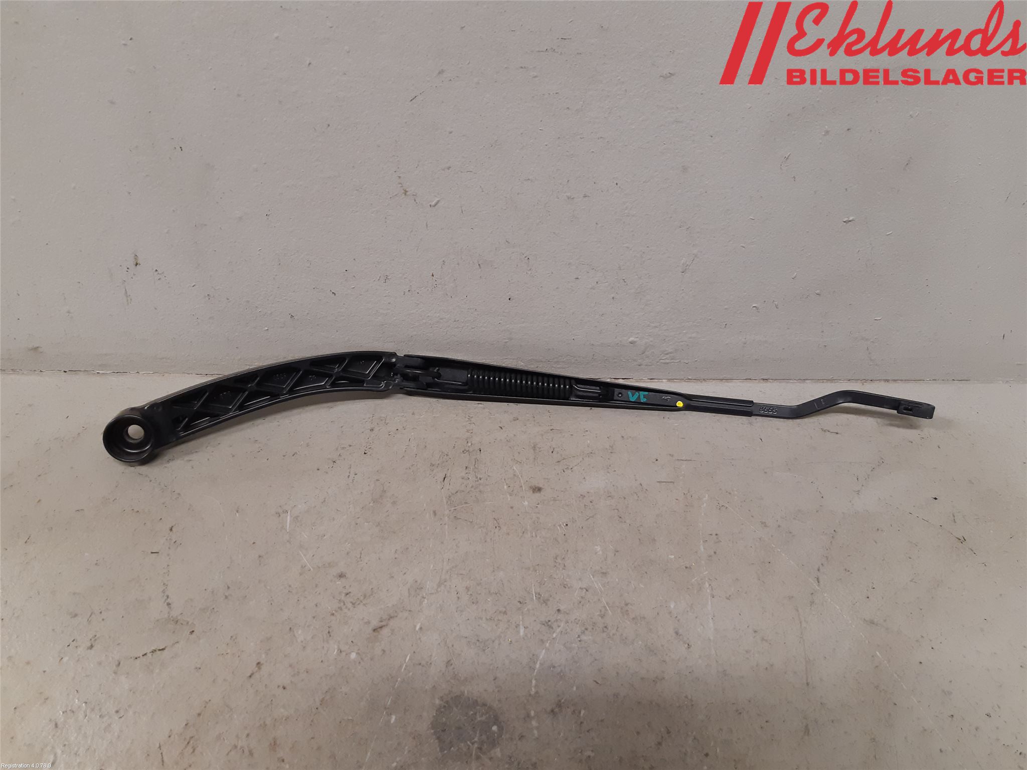 Toyota HILUX 16- Torkararm Armar Vindruta