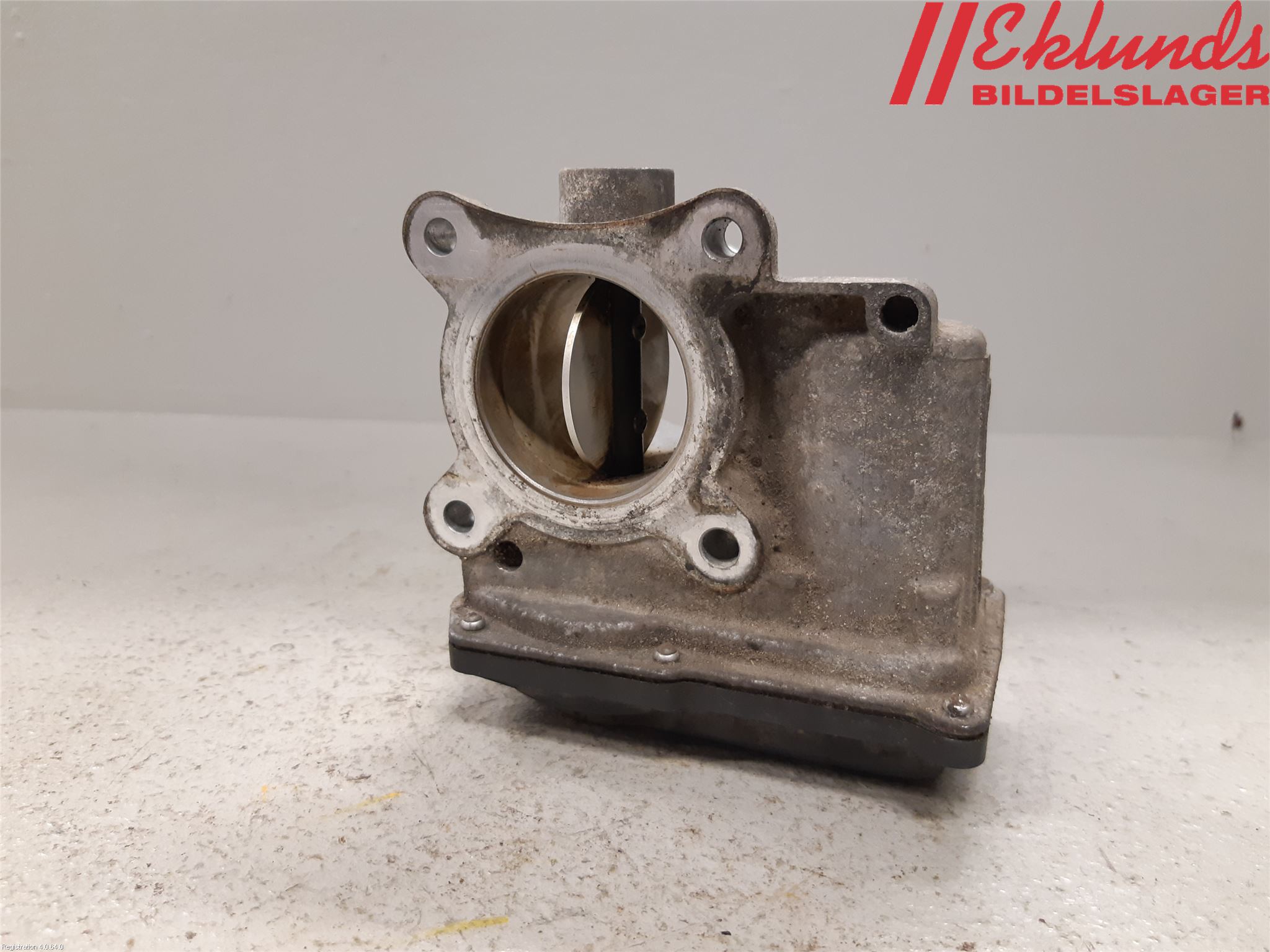 Toyota URBAN CRUISER Injspjällhus