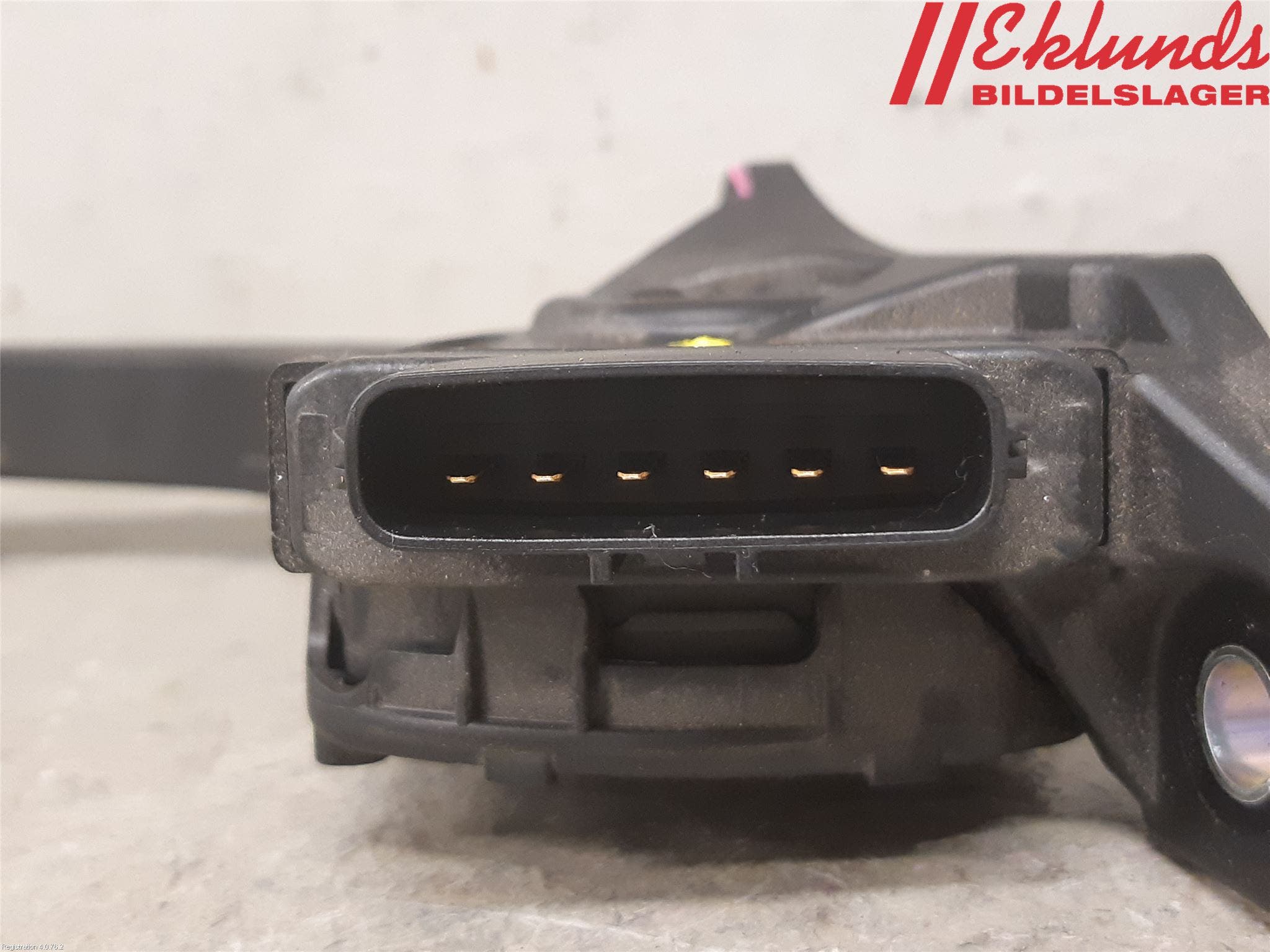 Mitsubishi L200 16-23 Gaspedal