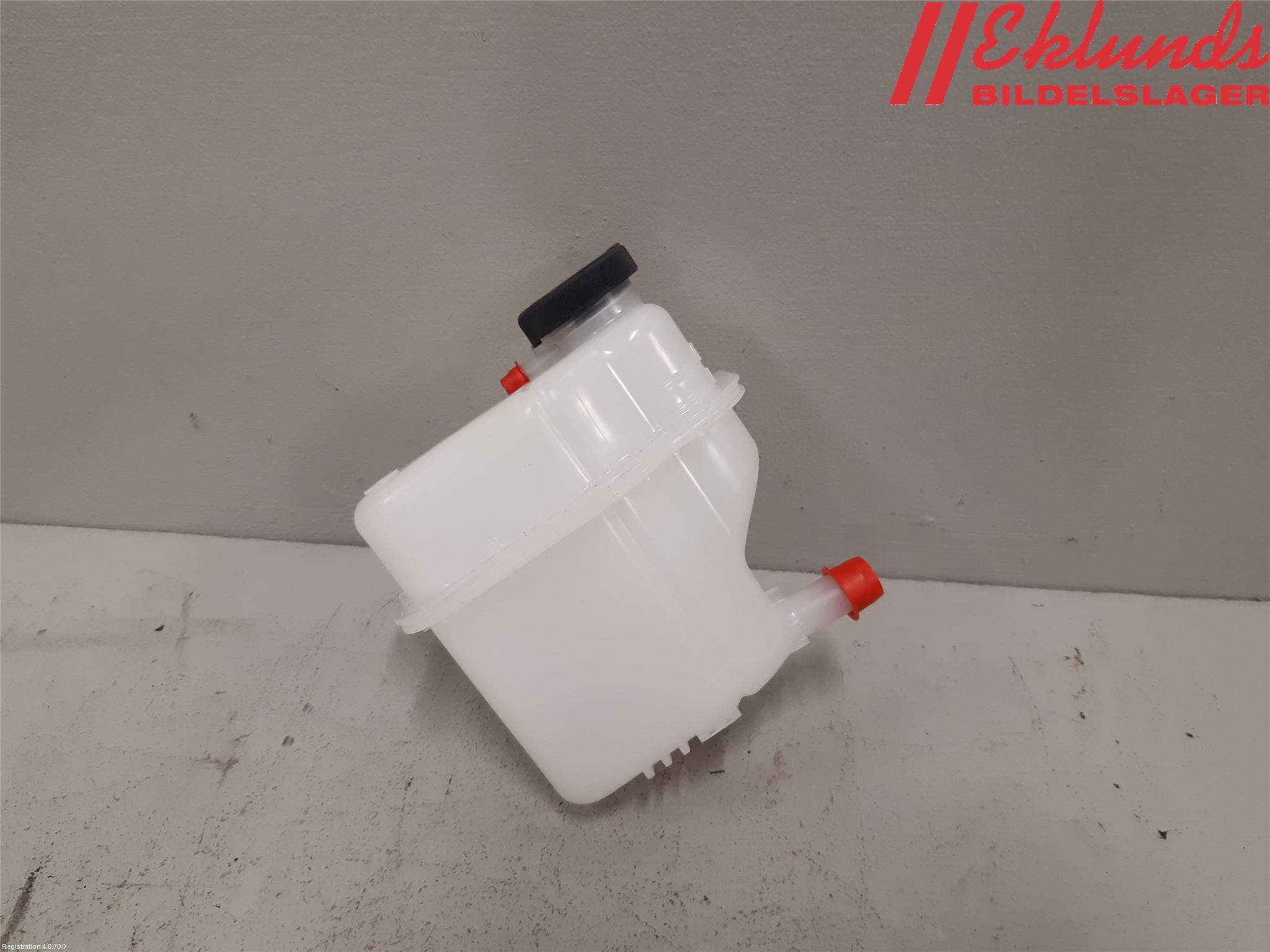 Toyota YARIS XP130 15-20 Expansionstank