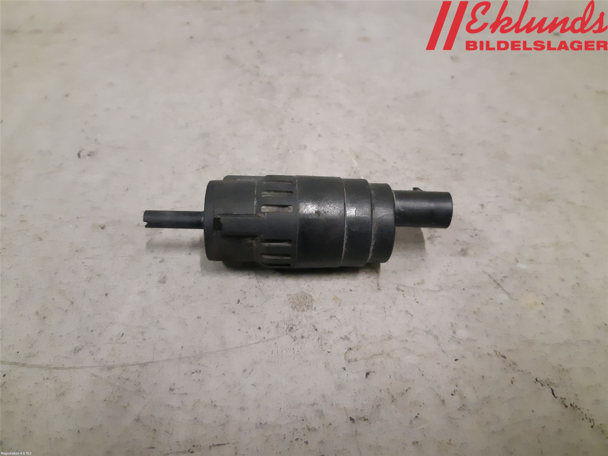 Volkswagen VW TRANSP/CARAVELLE (T5) 04-15 Spolarpump Vindruta
