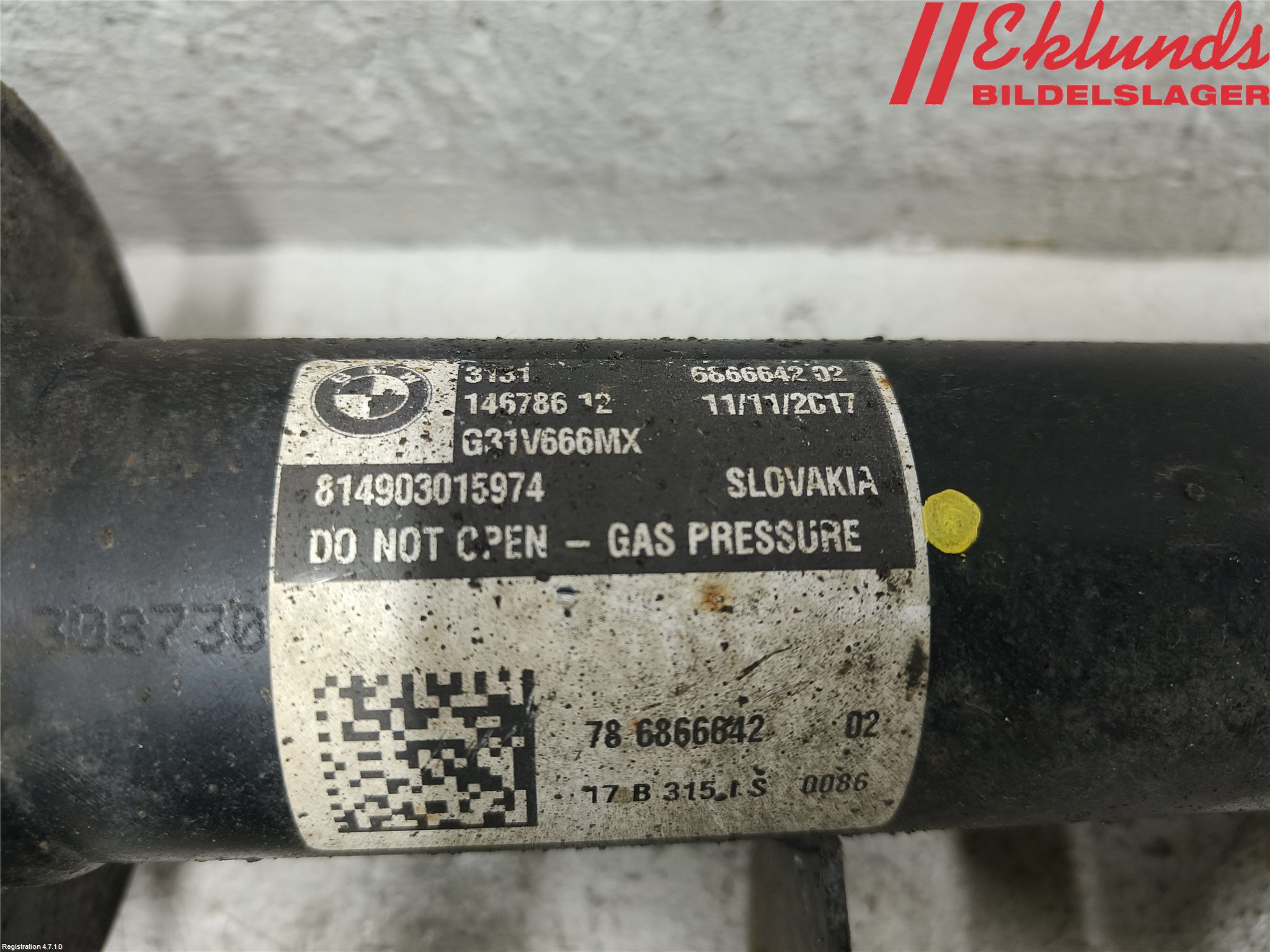 BMW 5 G30/G31/F90 17-23 Fjäderben Fram Höger