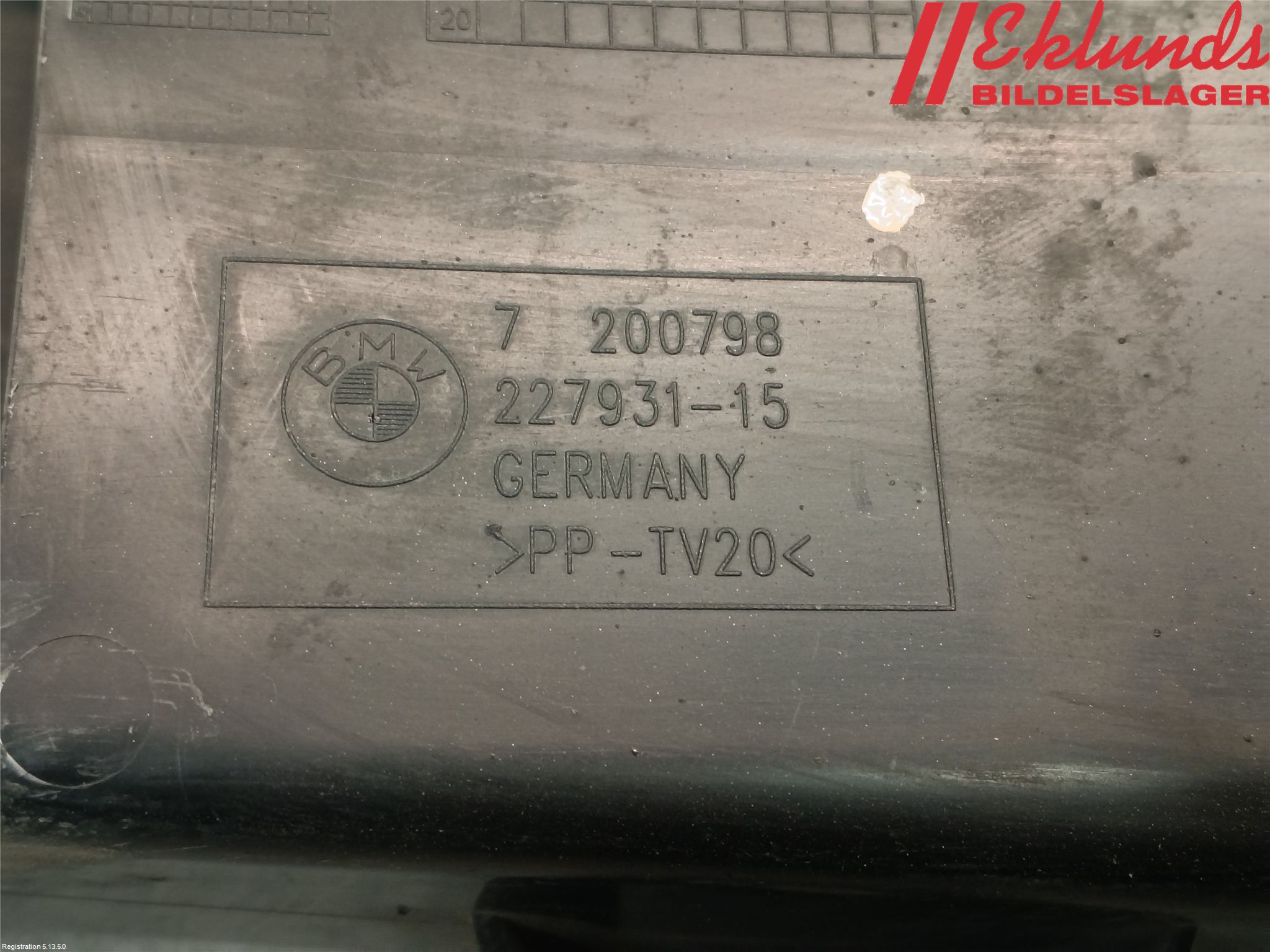 BMW 5 F10/F11/F18 09-17 Deflektor Plåt-Plast Kylning