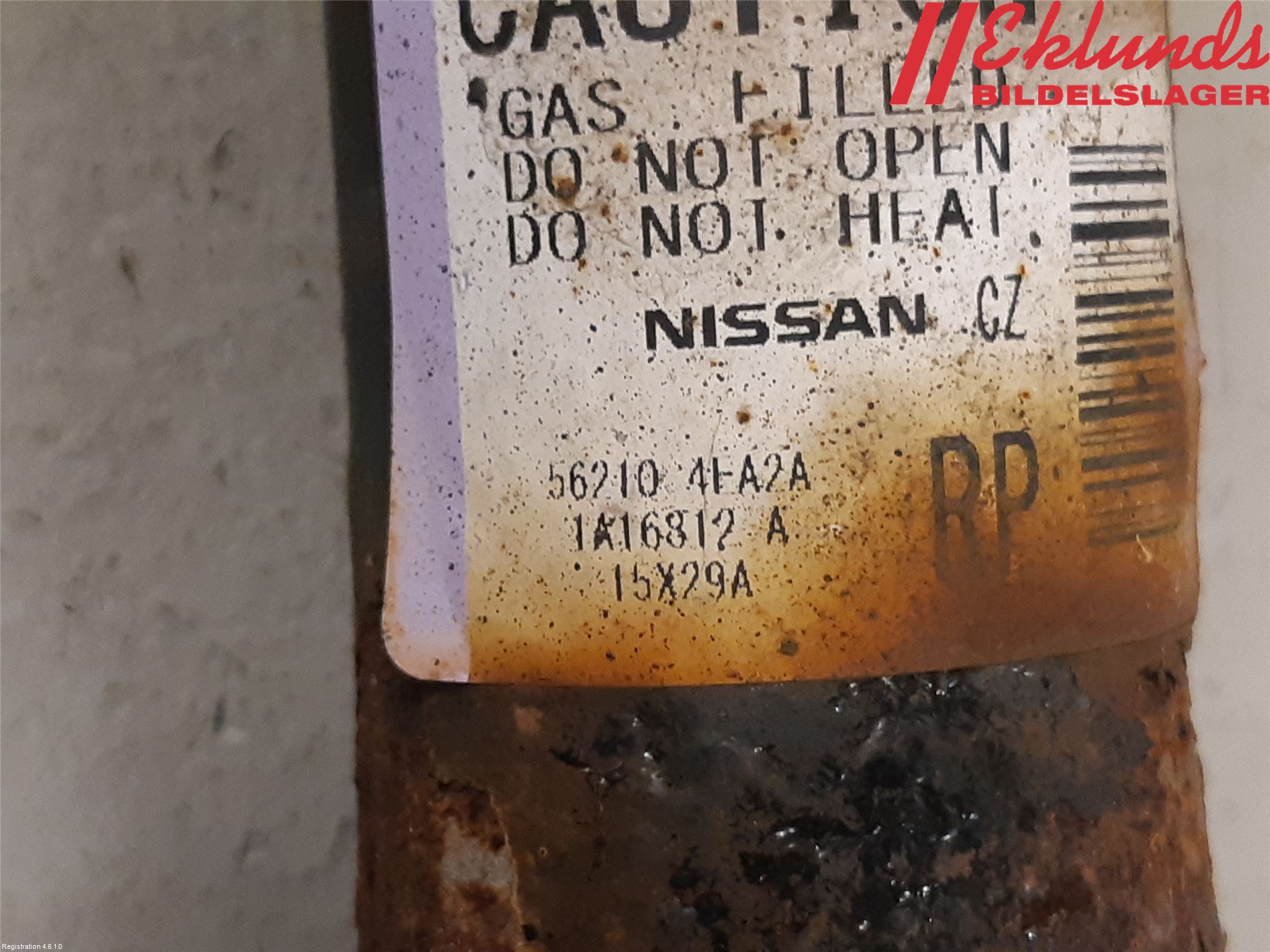 Nissan QASHQAI 14-17 Stötdämpare Bak