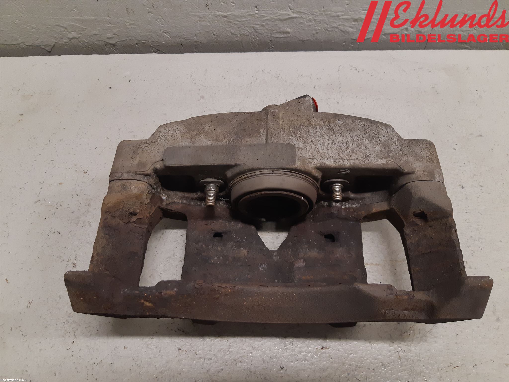 Volvo XC70 14-16 Bromsok Fram Höger