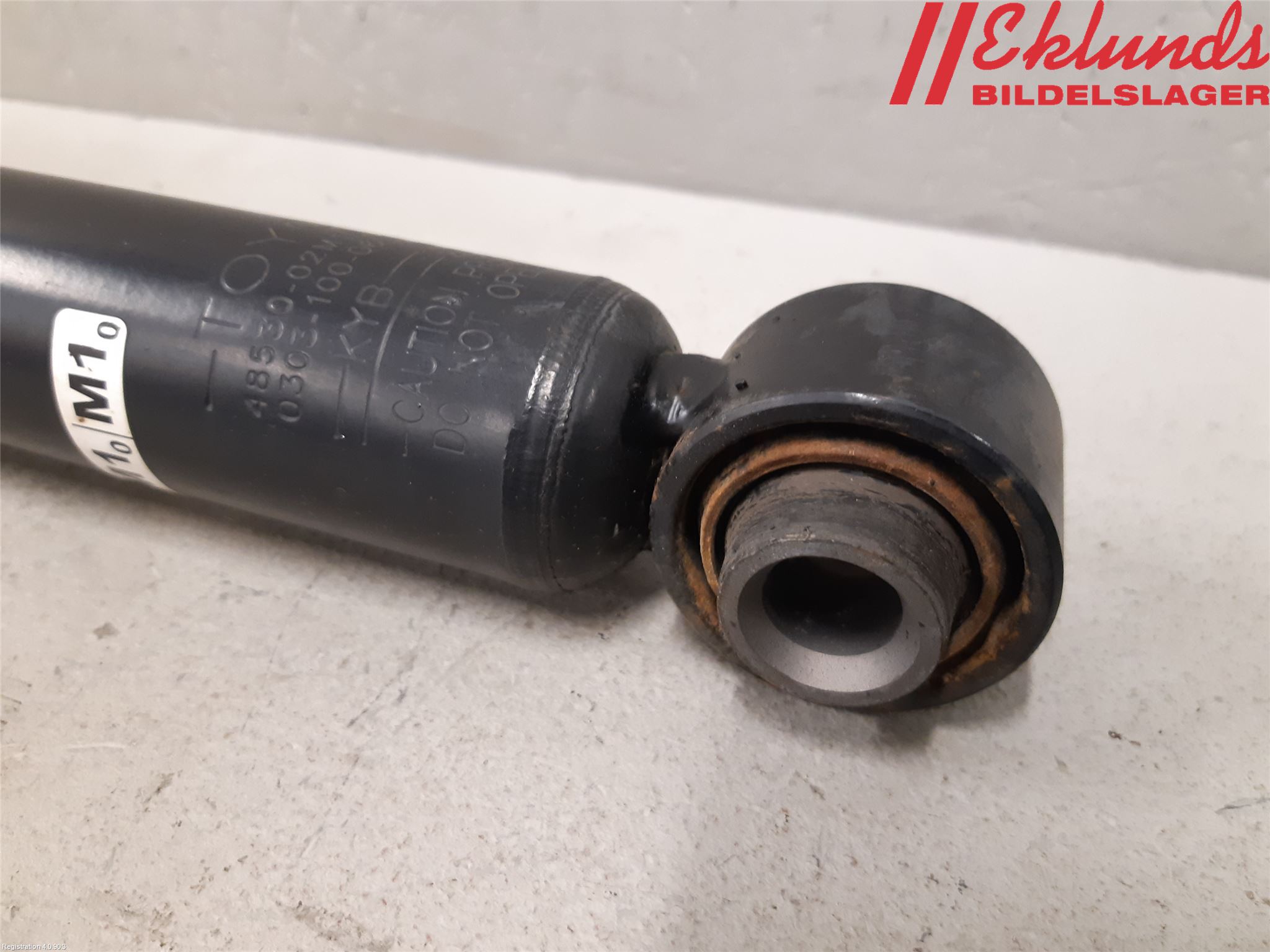 Toyota COROLLA 19- Stötdämpare Bak