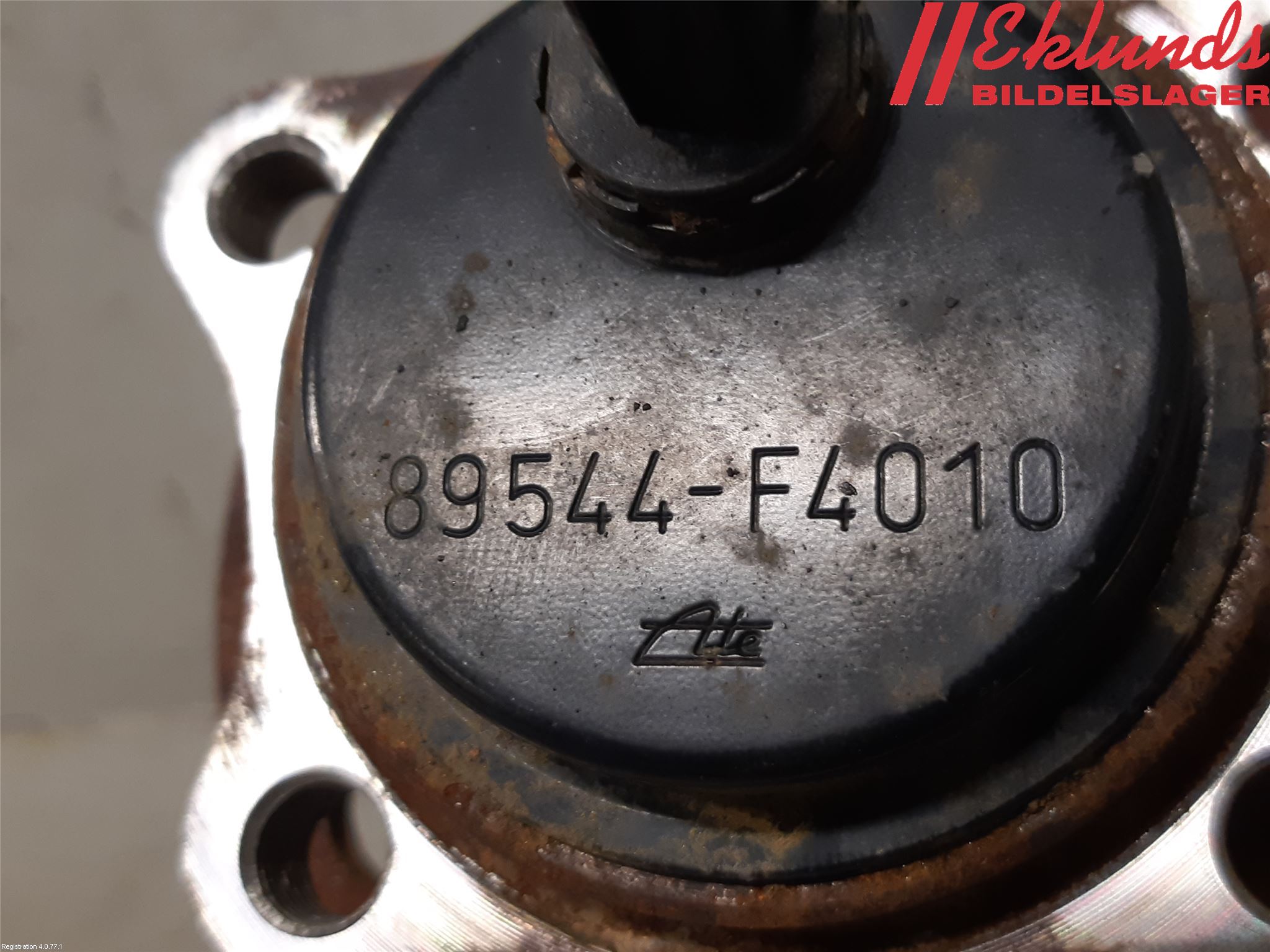 Toyota COROLLA 19- Nav Bak